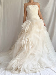 00 Vera Wang Luxe Silk Organza Gown - S/4