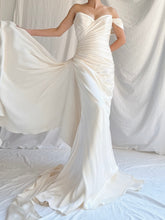00 Romona Keveza Silk Gown - M/8
