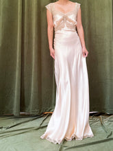 1930s Peach Silk Slip Dress - S-M