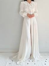 1940s Candlelight Satin Dressing Gown - XS