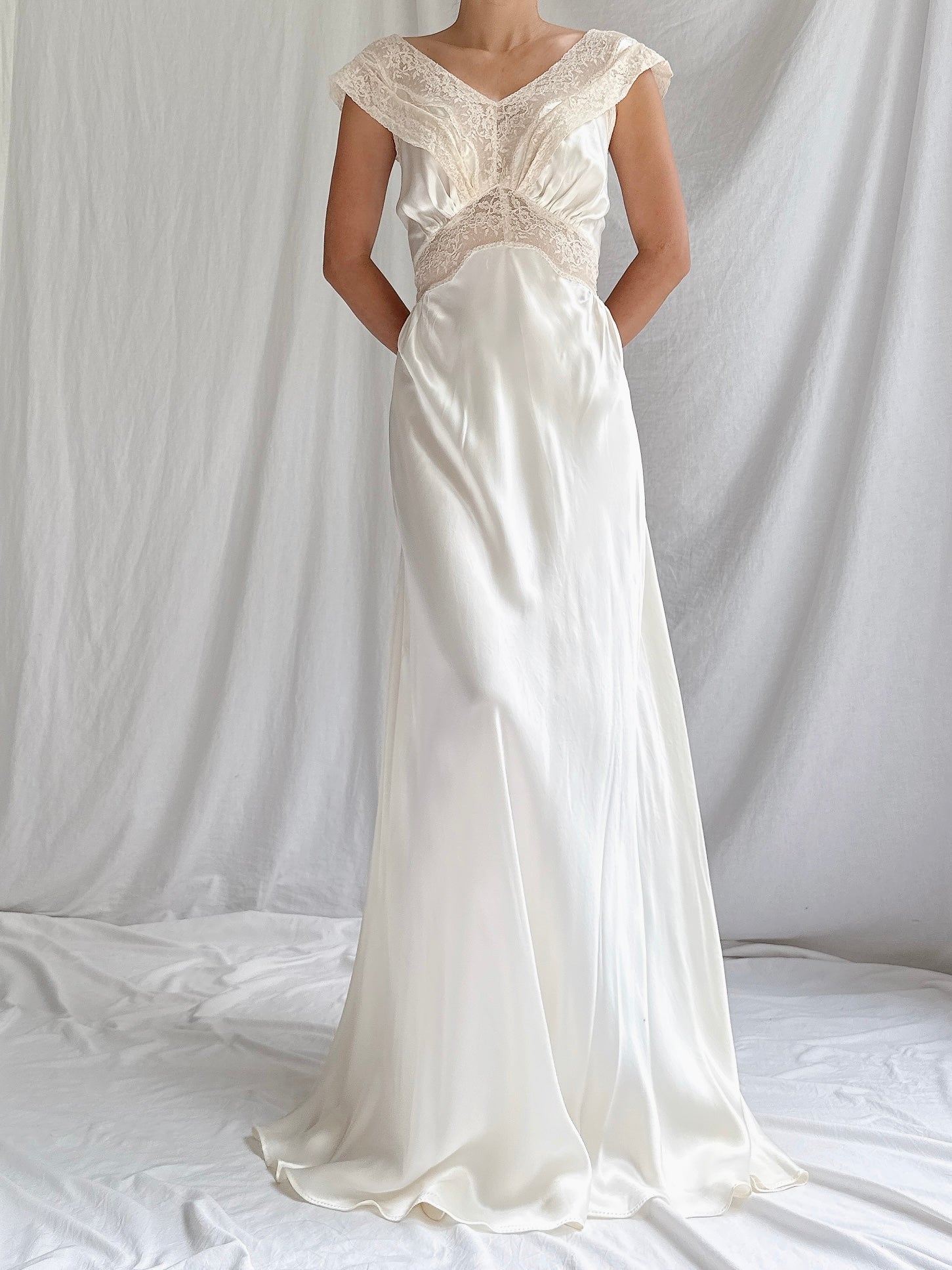1930s Satin Slip Dress - S