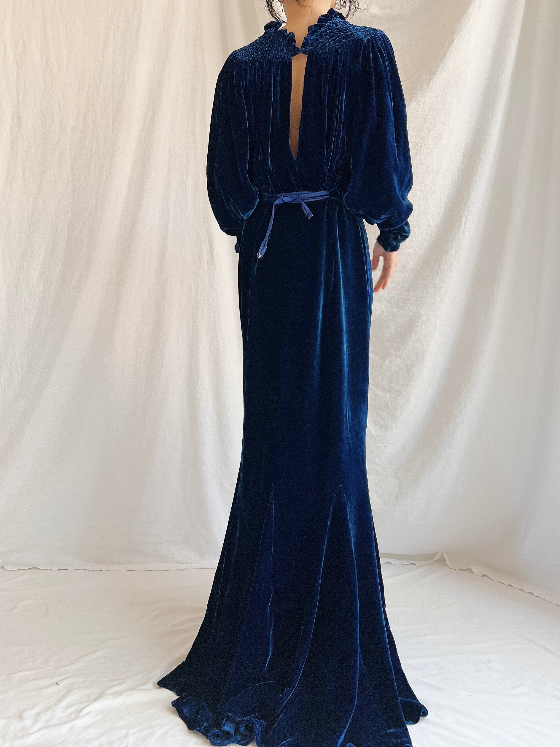 1930s Sapphire Silk Velvet Gown - M