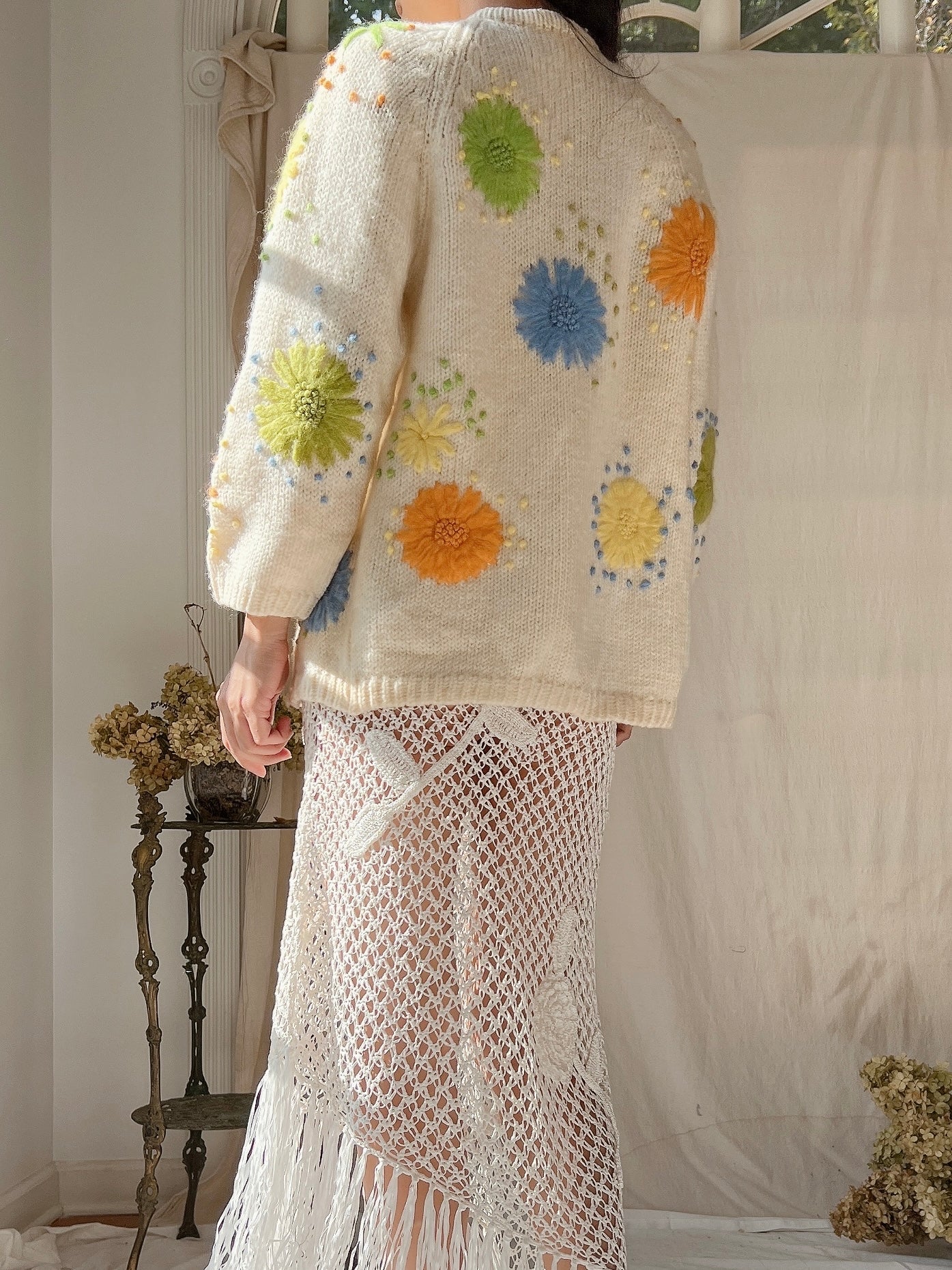 1950s Acrylic Embroidered Cardigan - M