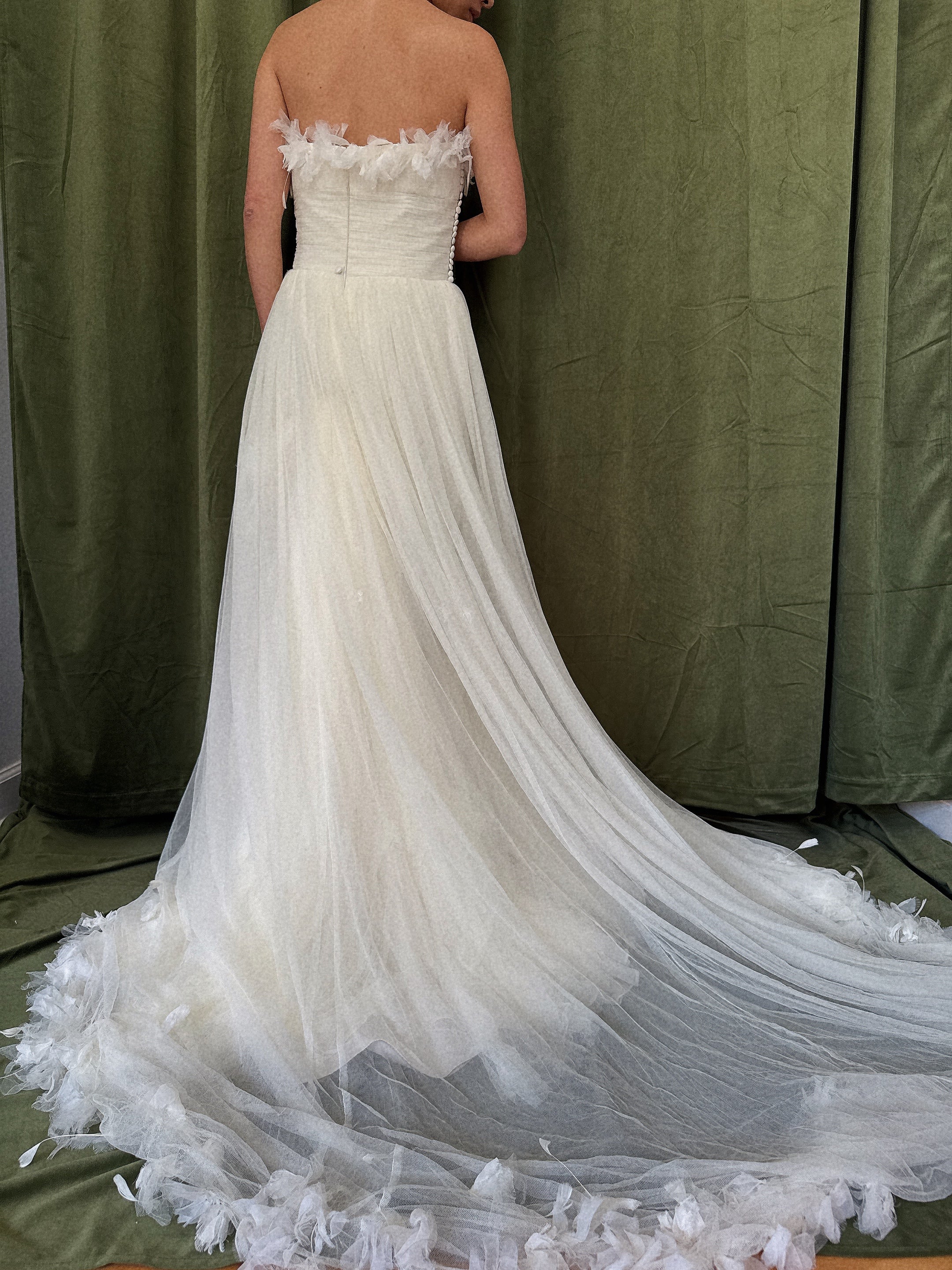00 Silk Tulle Strapless Gown - S/M 6/8