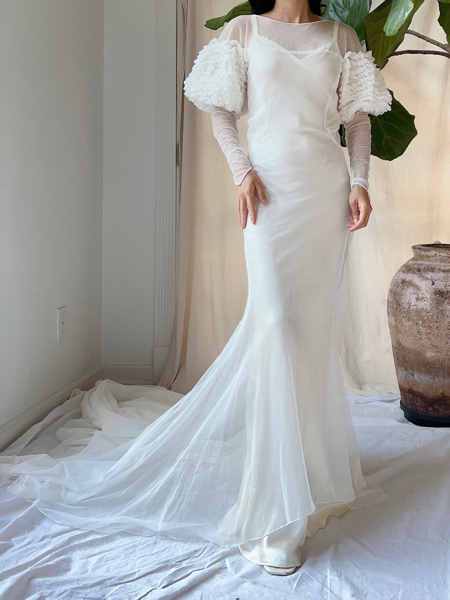1930s Tulle Puff Sleeves Gown - XS