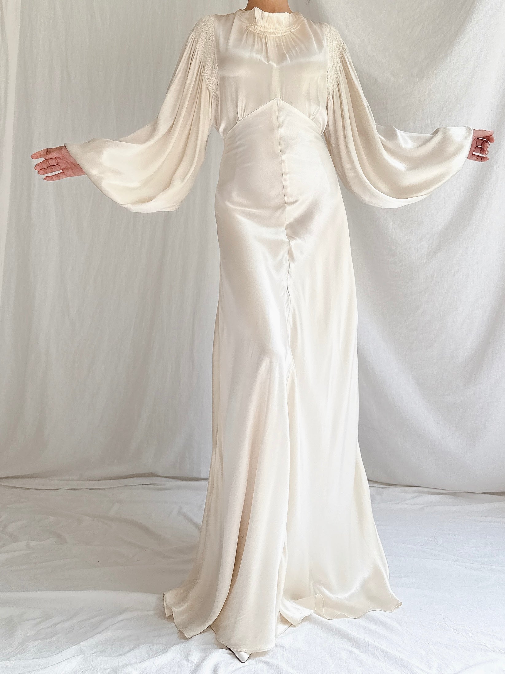 1930s Satin Balloon Sleeves Gown - S