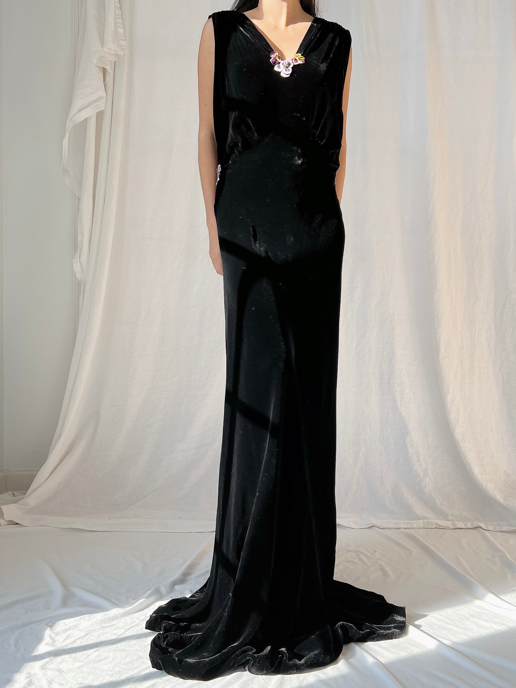 1930s Sill Velvet Gown with Pansies - M