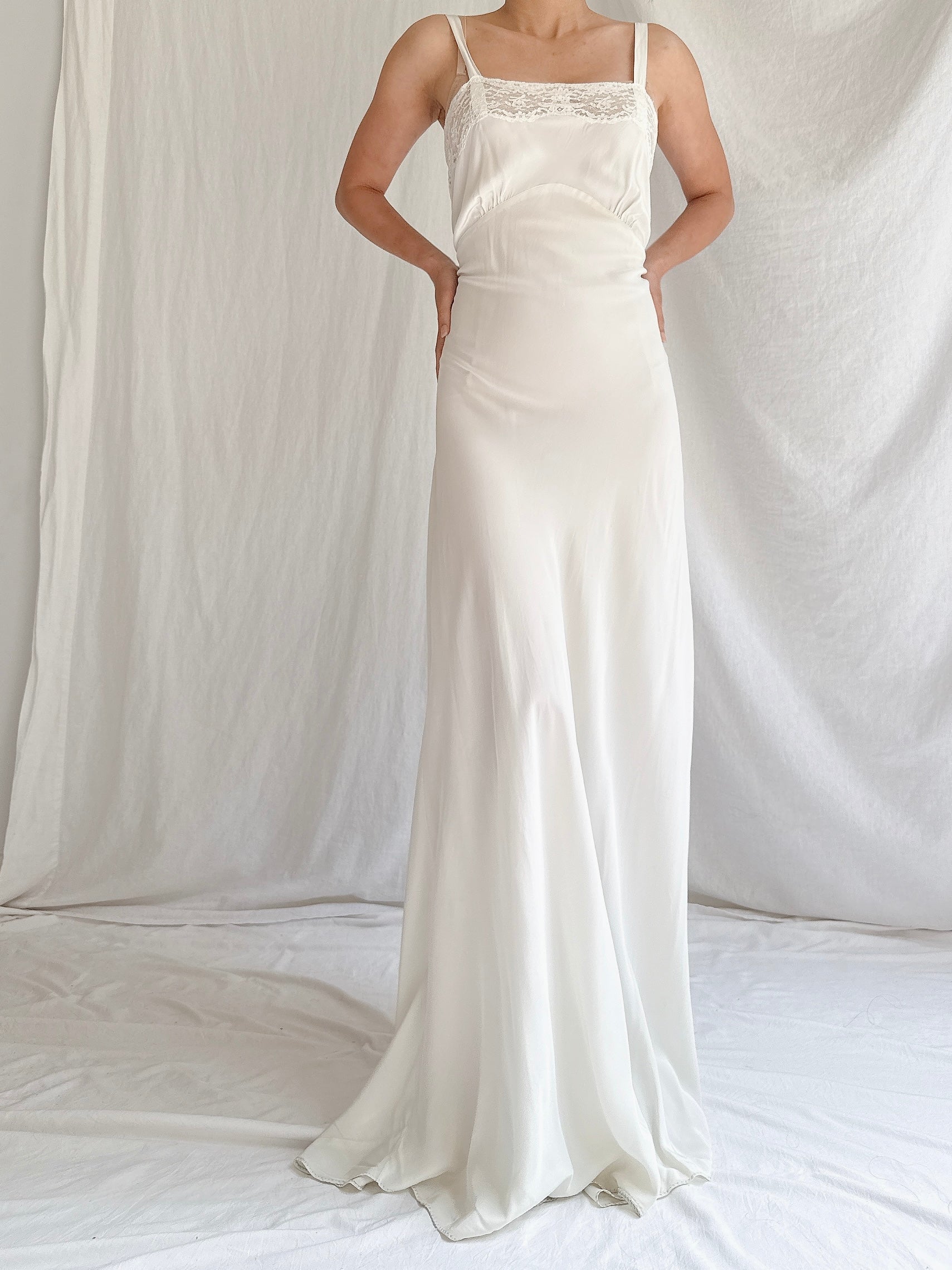 1930s Lightest Mint Rayon Crepe Dress - S