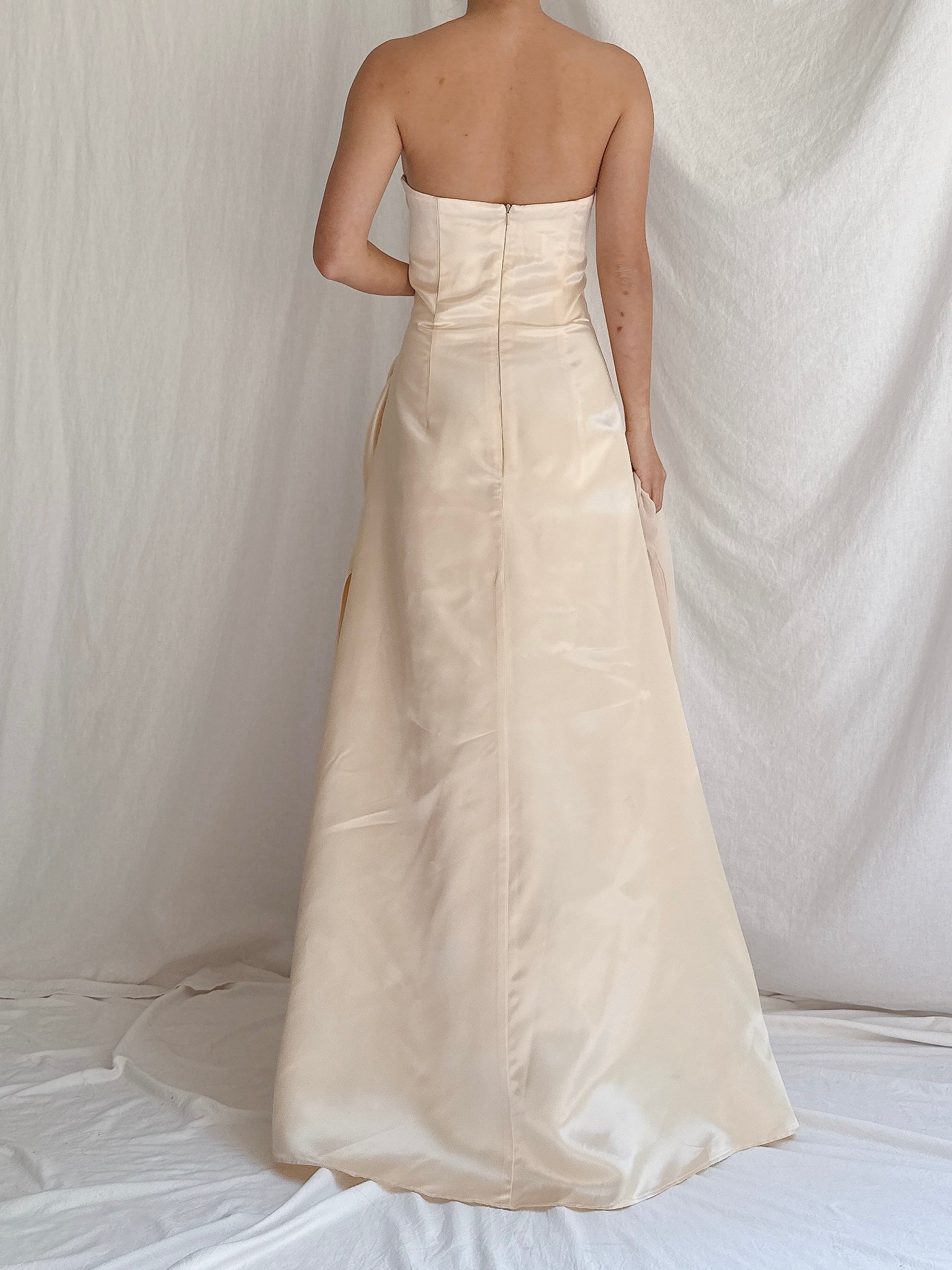 00s Jessica McClintock Butter Champagne Dress - S