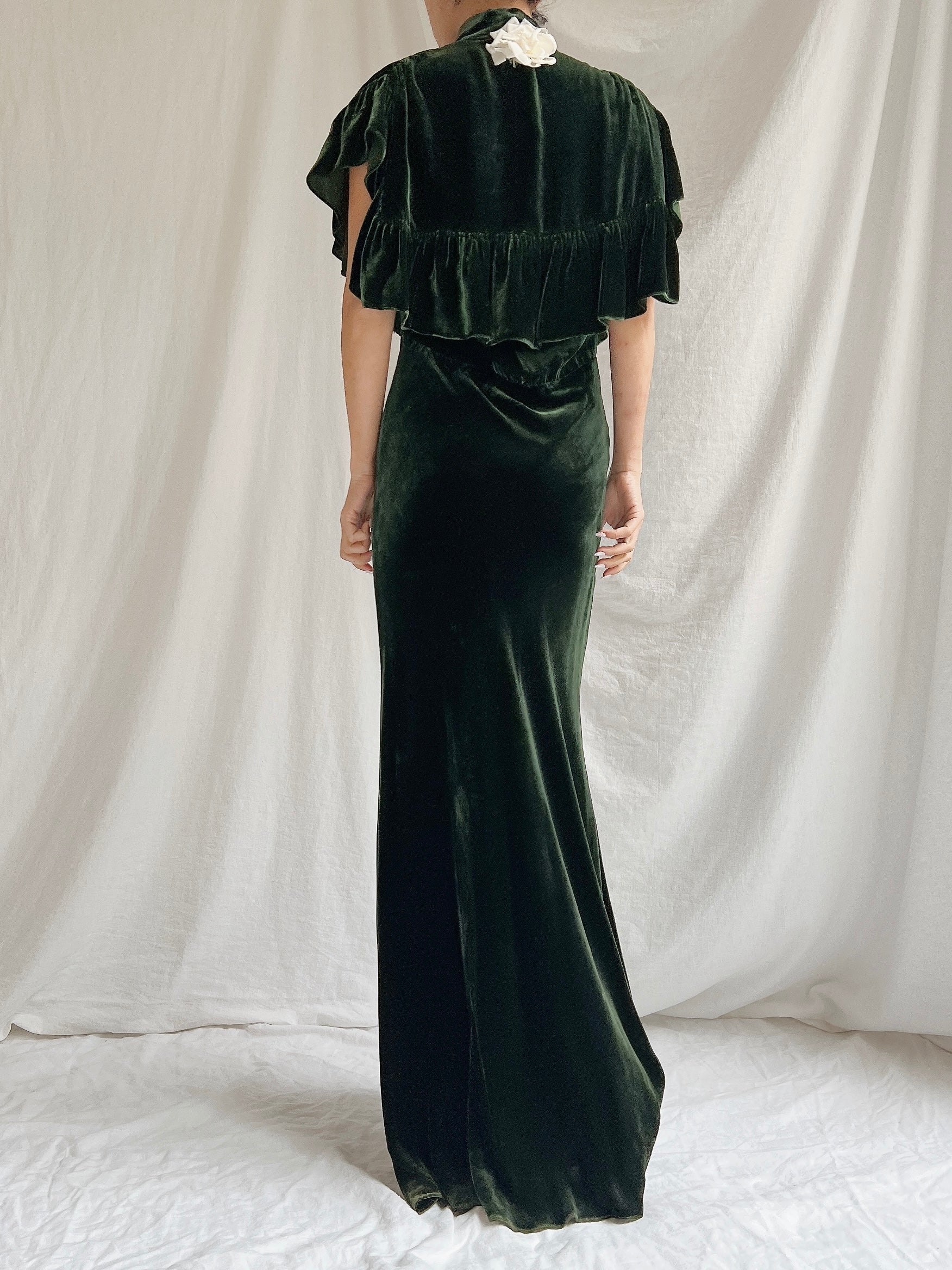 1930s Silk Crushed Velvet Gown with Cape - S