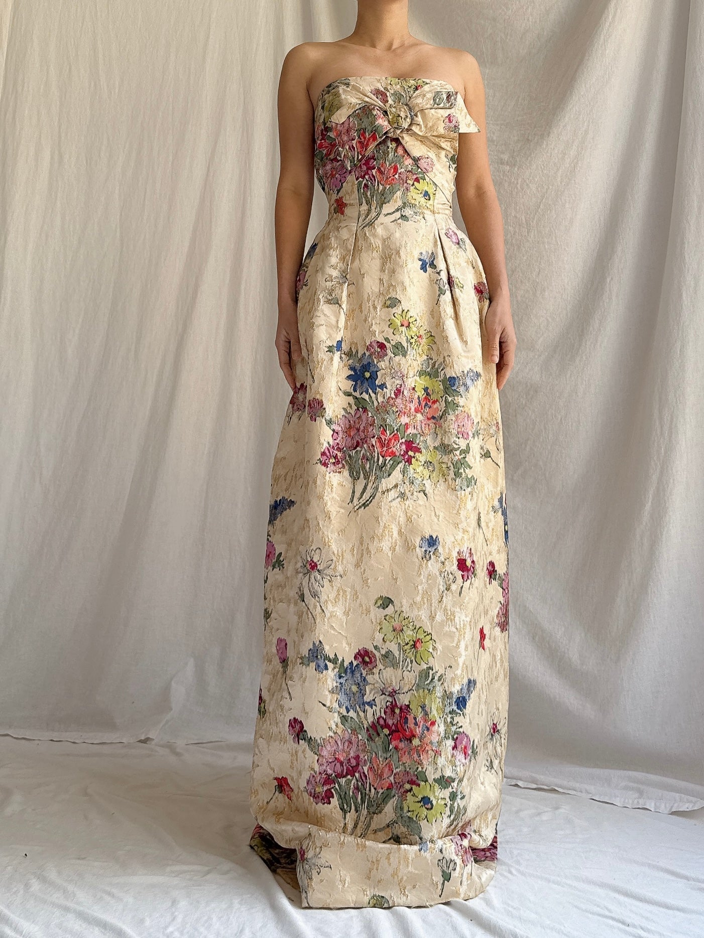 1950s Rare Silk Printed Brocade Gown - S/M