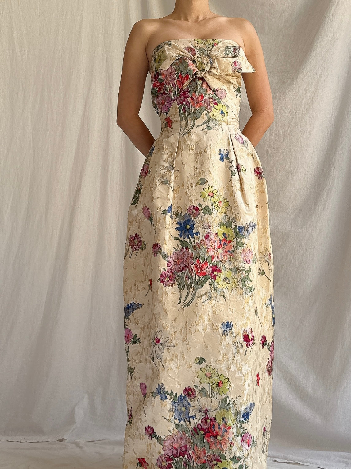1950s Rare Silk Printed Brocade Gown - S/M