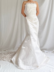00 Maria Alexander Couture Silk Gown with Embellished Bows - S/6