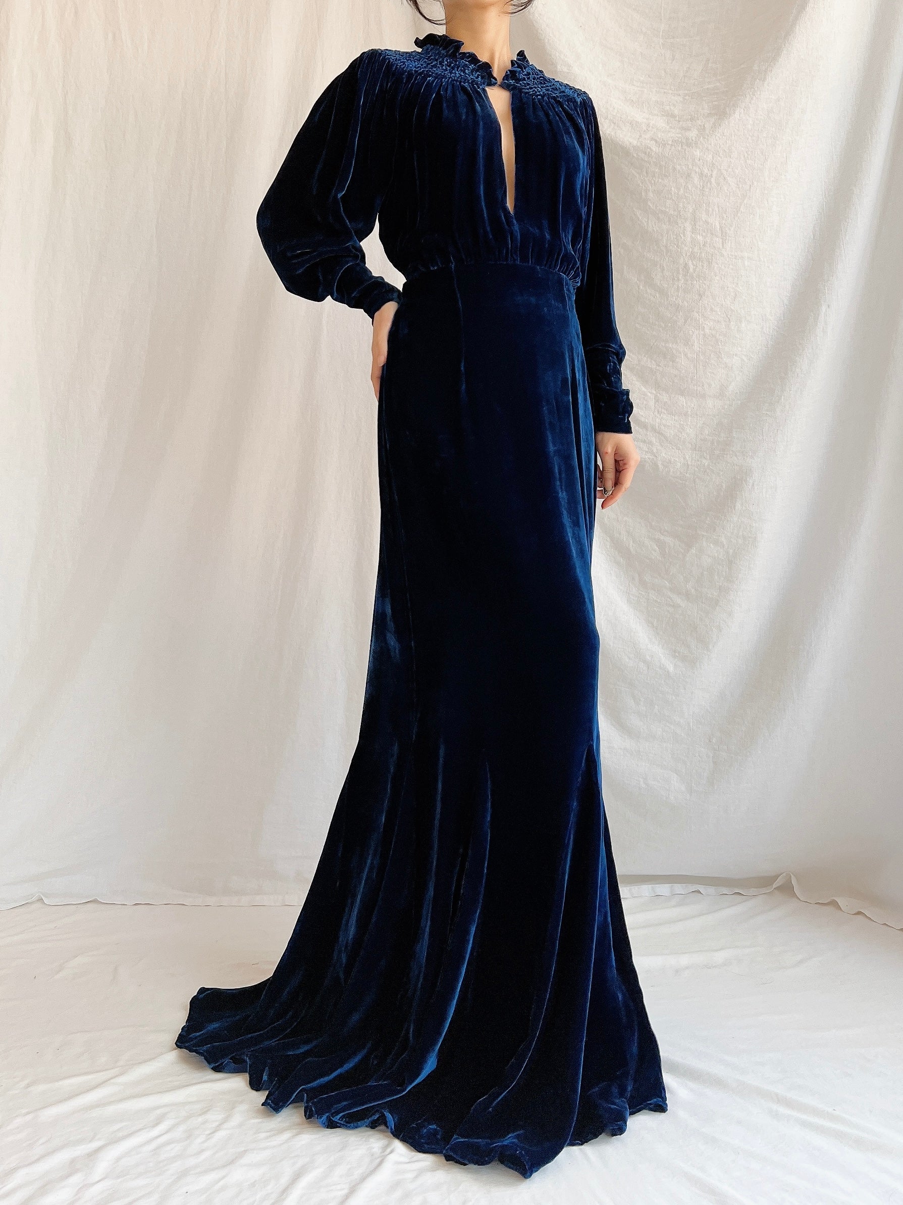 1930s Sapphire Silk Velvet Gown - M