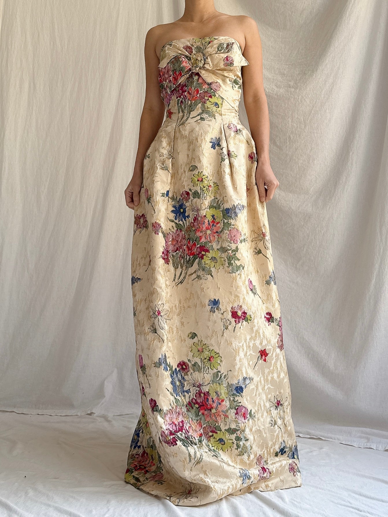 1950s Rare Silk Printed Brocade Gown - S/M