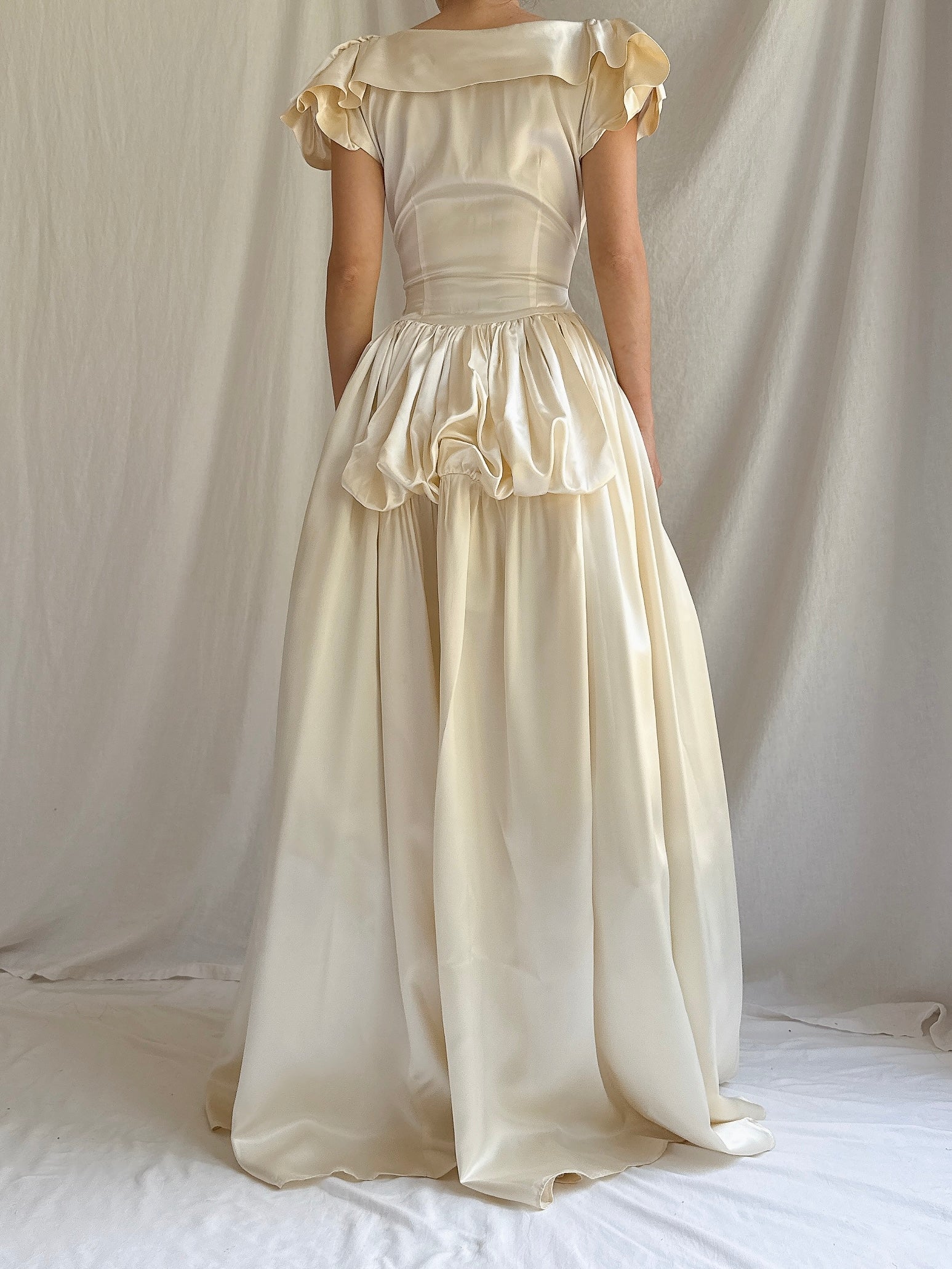 1940s Basque Waist Satin Gown - S
