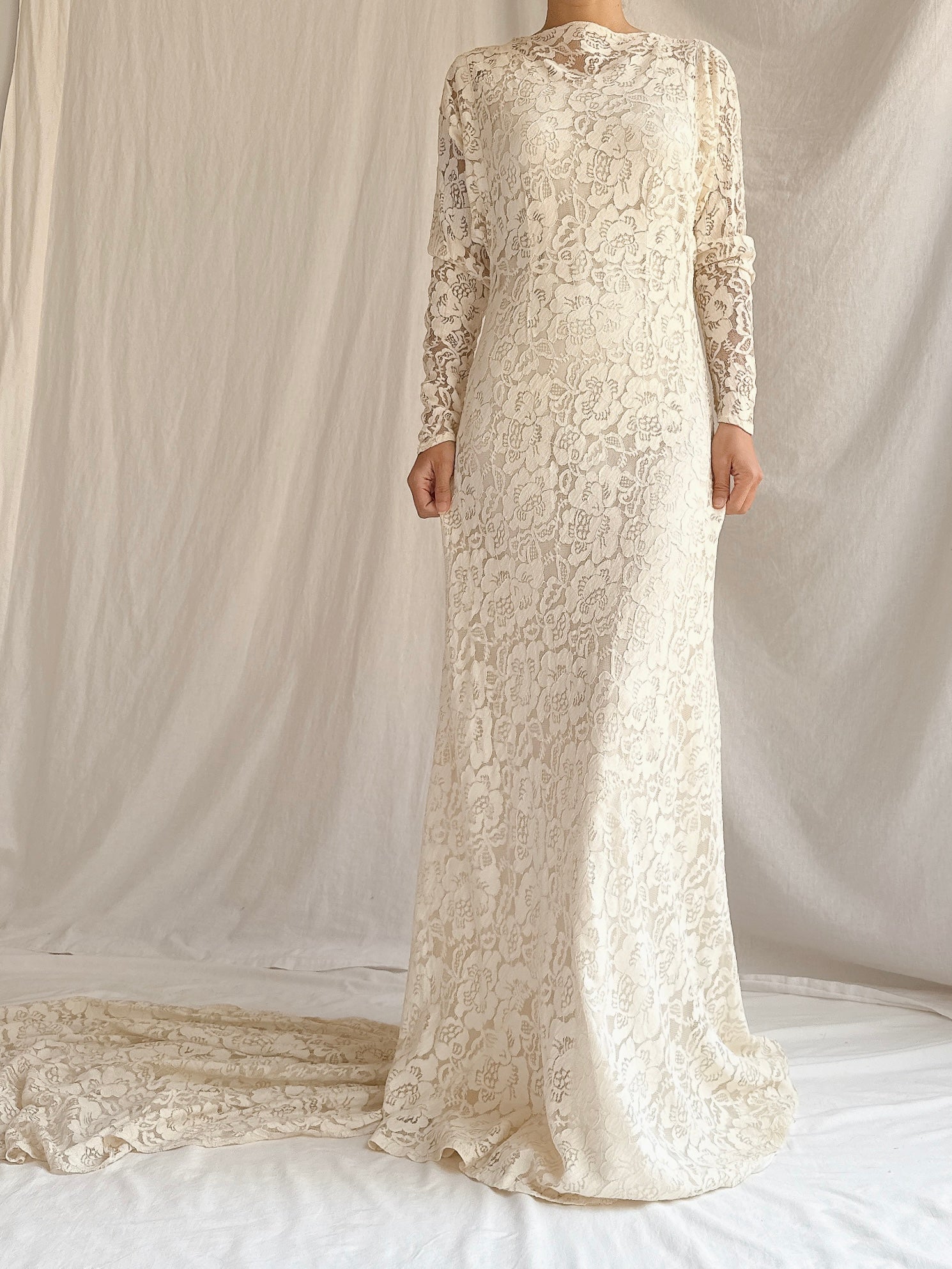 1930s Lace Long Sleeve Gown - S