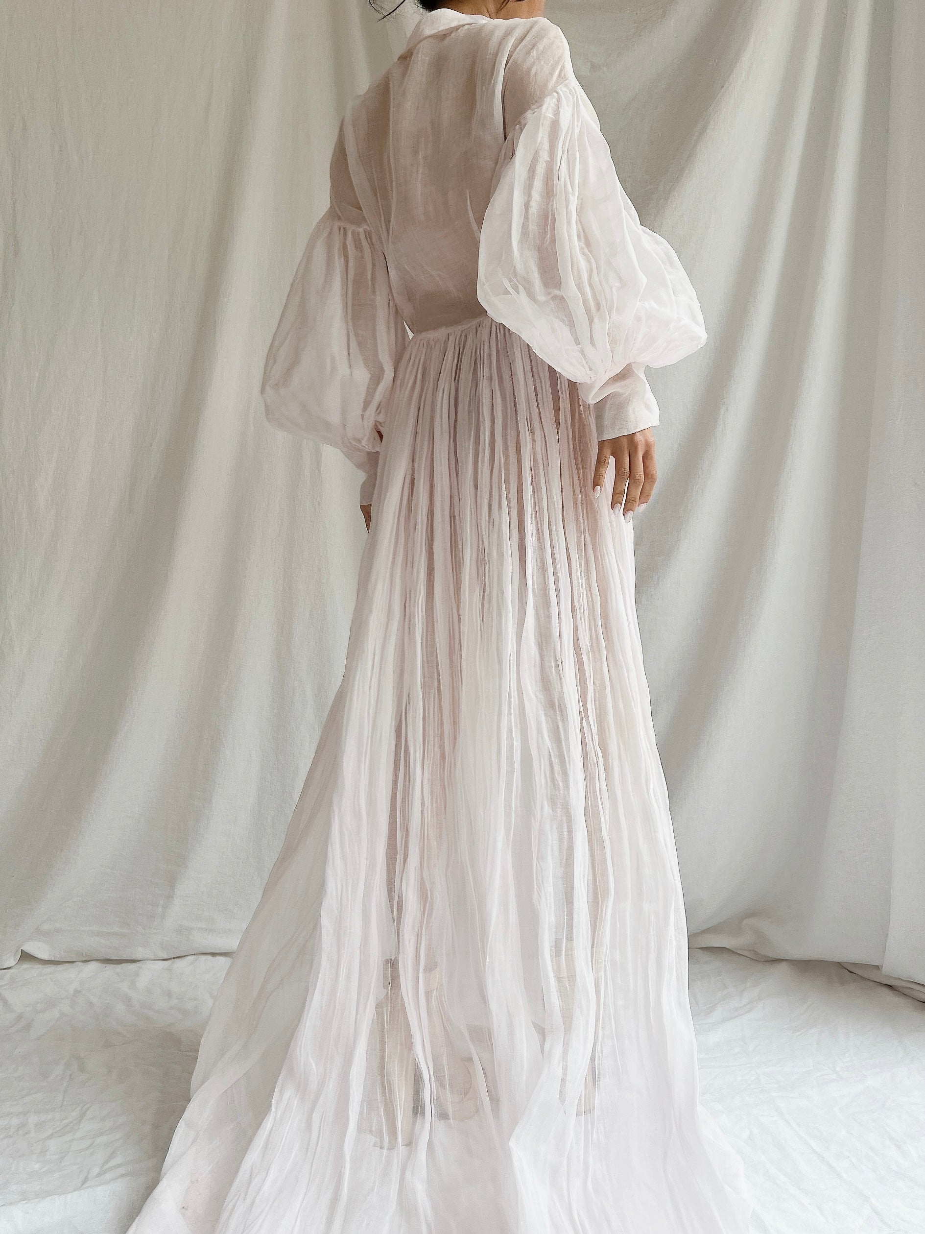 1940s Sheer Organdy Puff Sleeves Gown - M