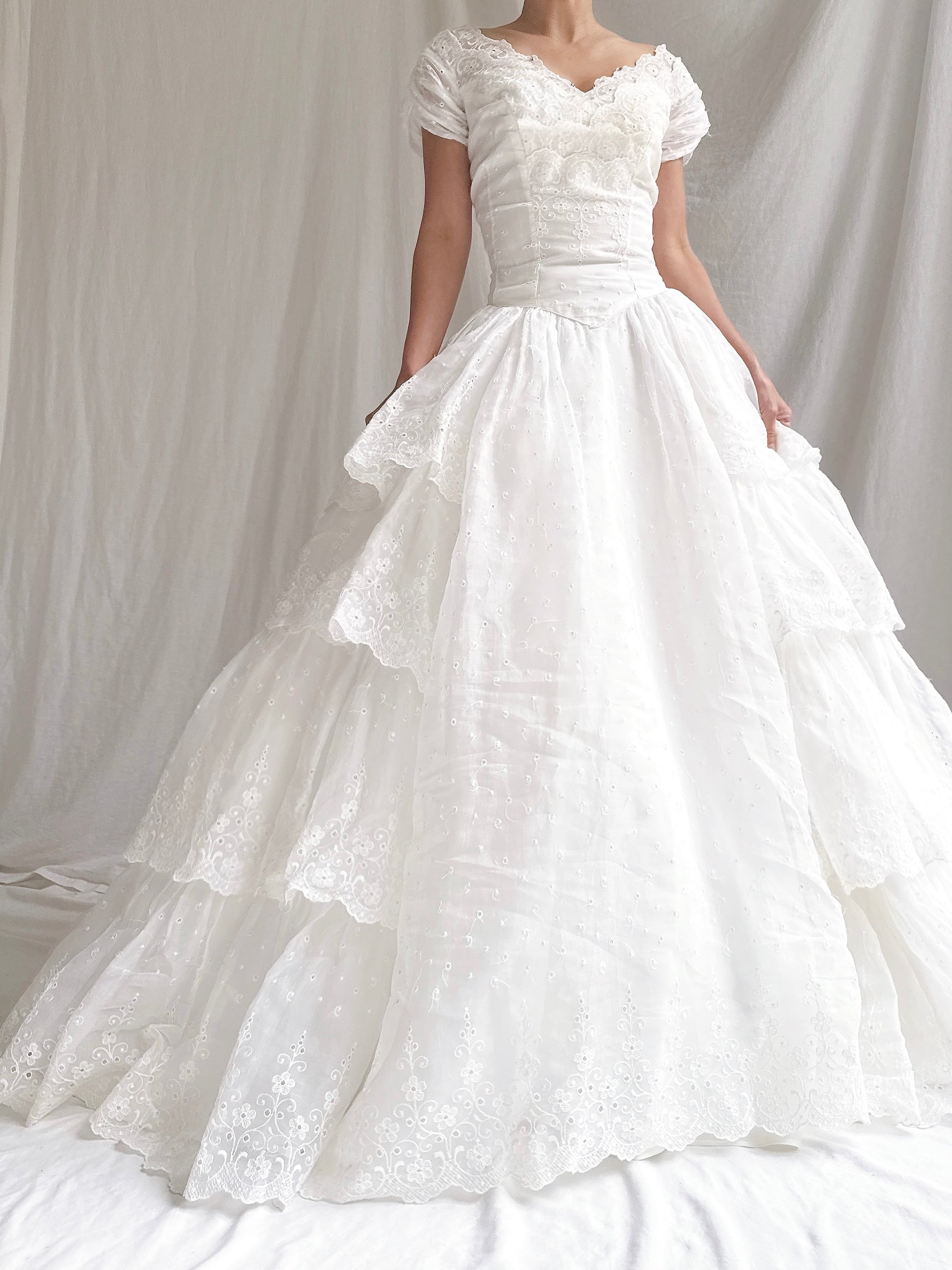 1950s Organdy Embroidered Gown - S/4/6