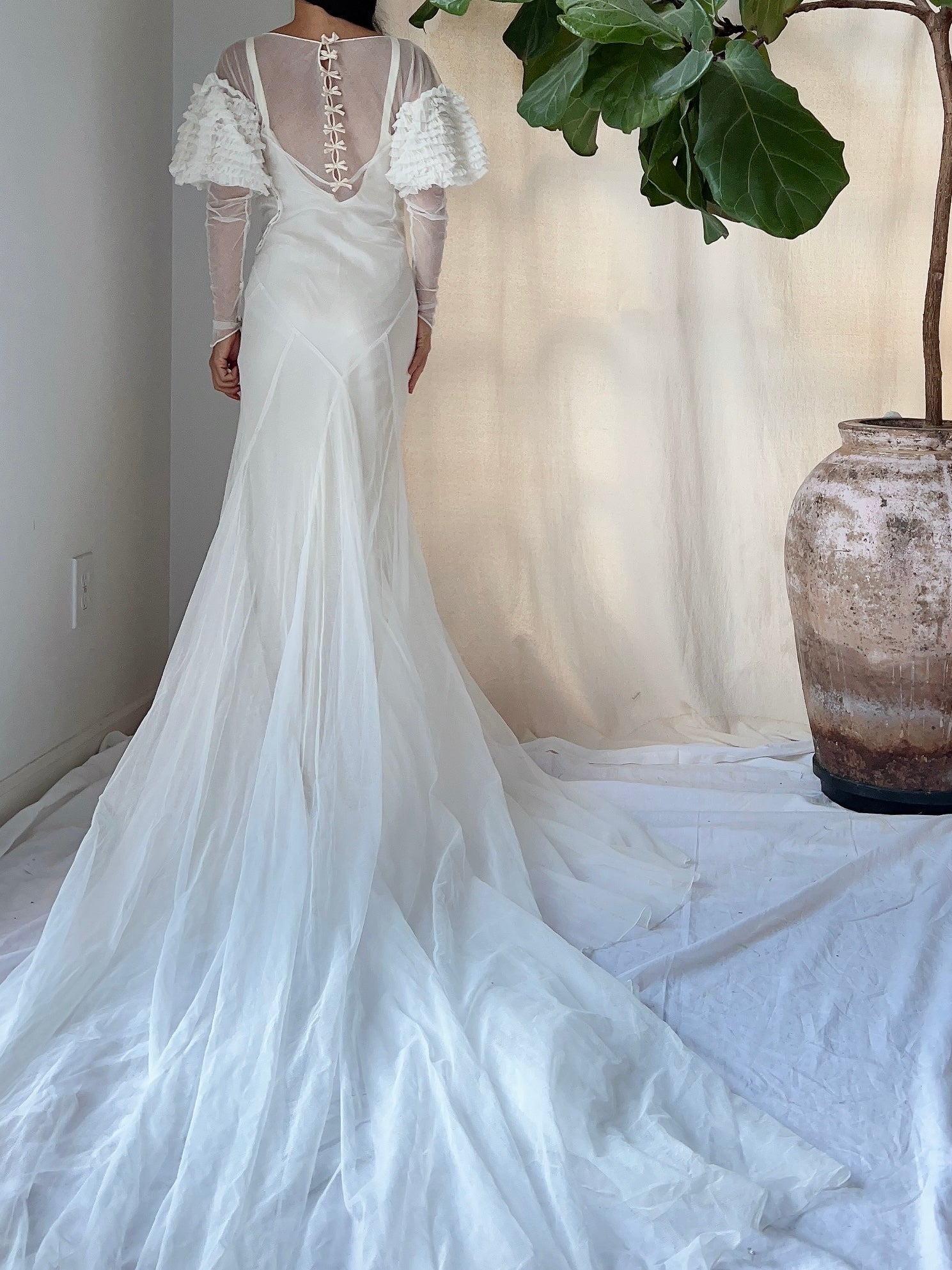 1930s Tulle Puff Sleeves Gown - XS