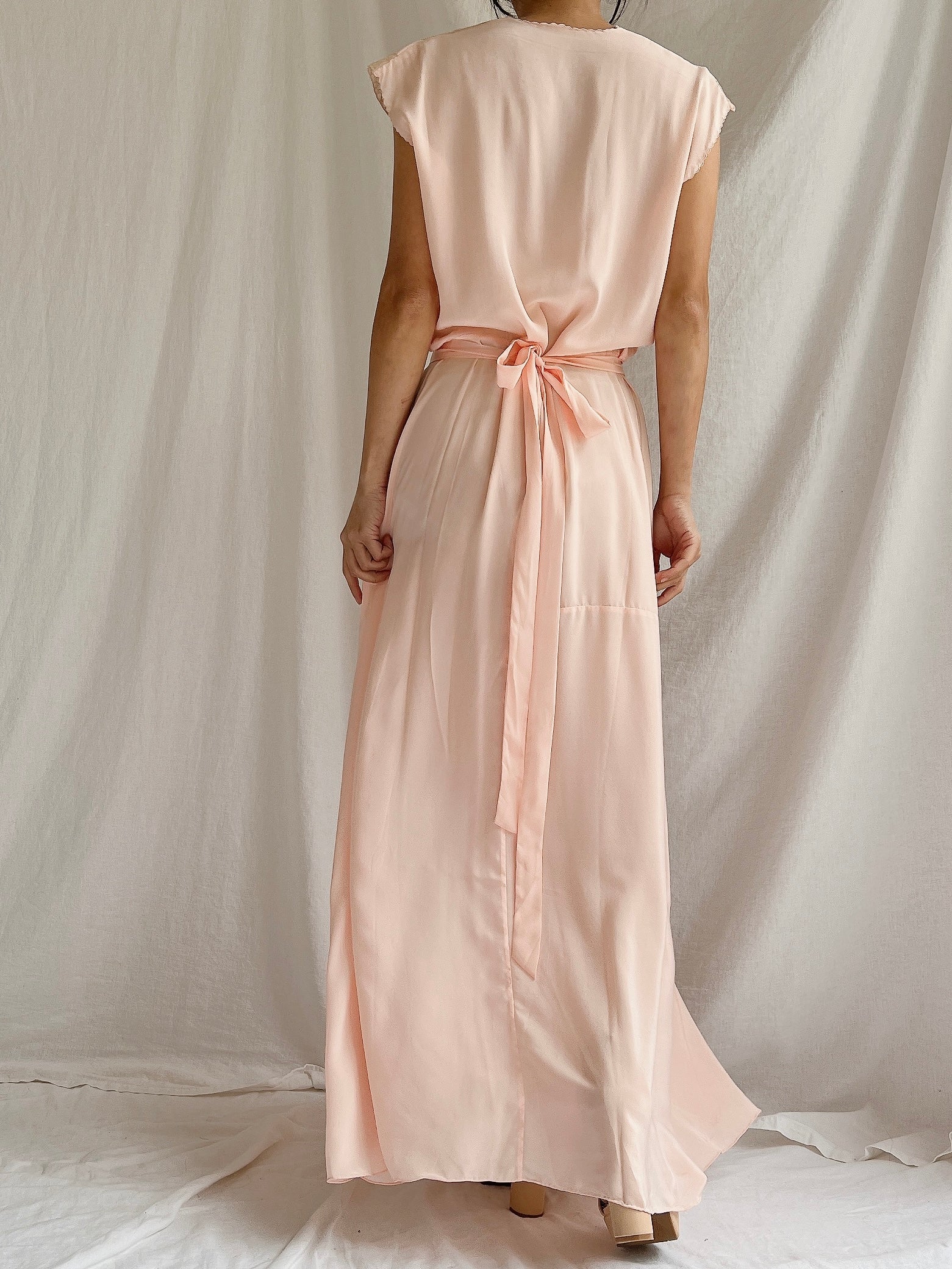 1930s Peach Silk Slip Dress - S/M