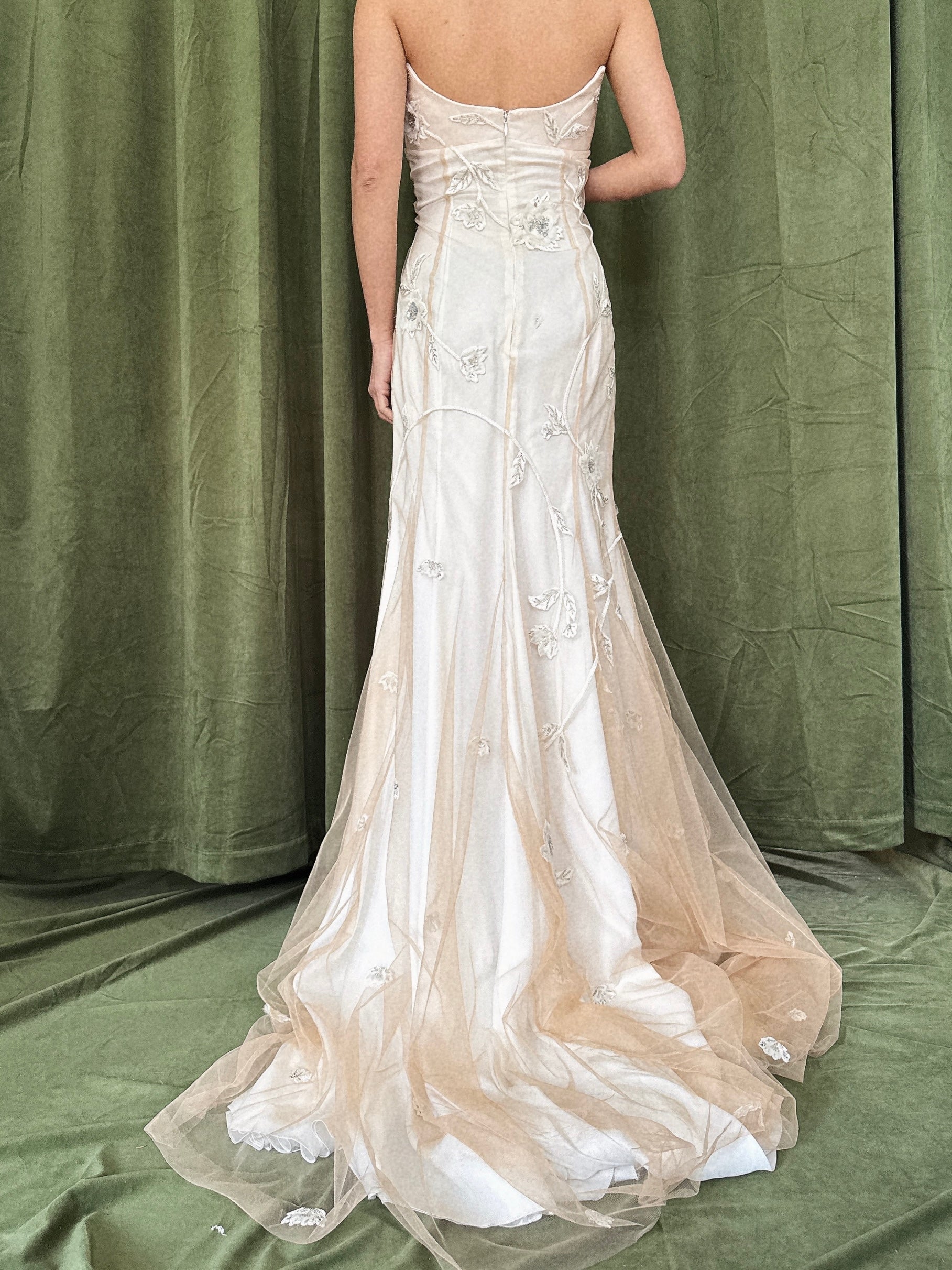 00 Strapless Tulle and Satin Gown - XS