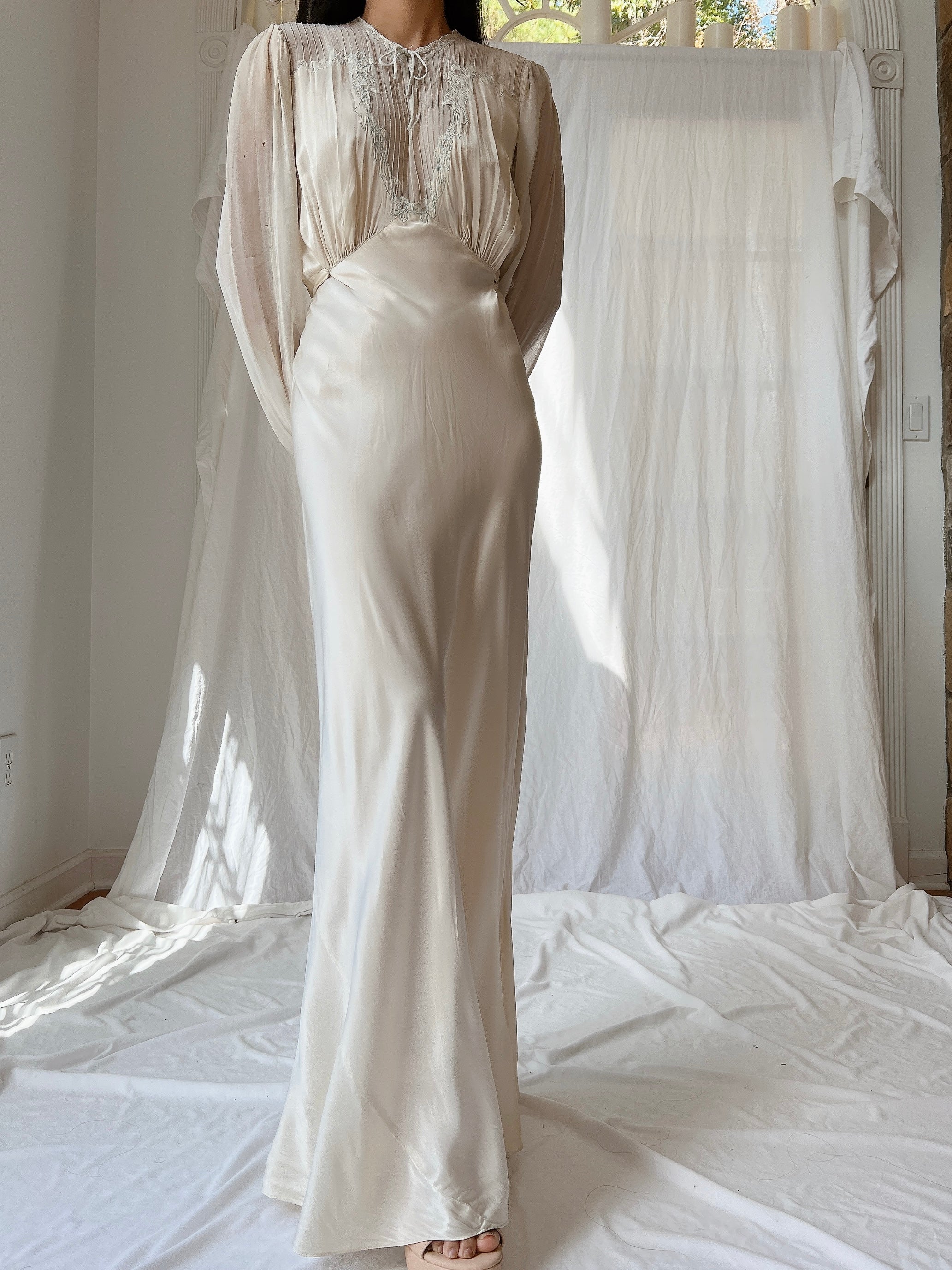 1930s Silk Satin Gown - S