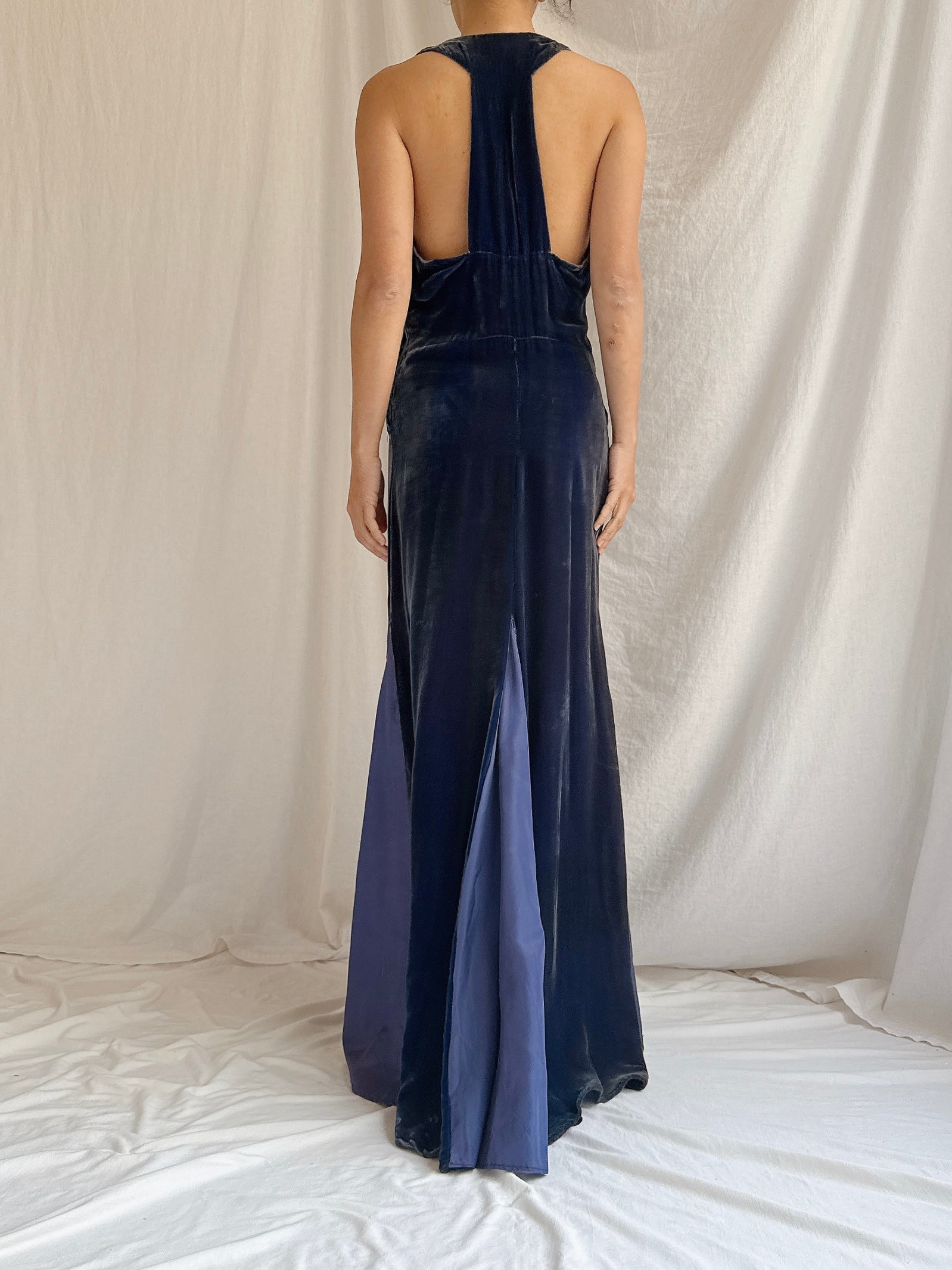 1930s Silk Velvet Gown - S