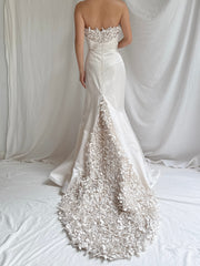 00 Maria Alexander Couture Silk Gown with Embellished Bows - S/6