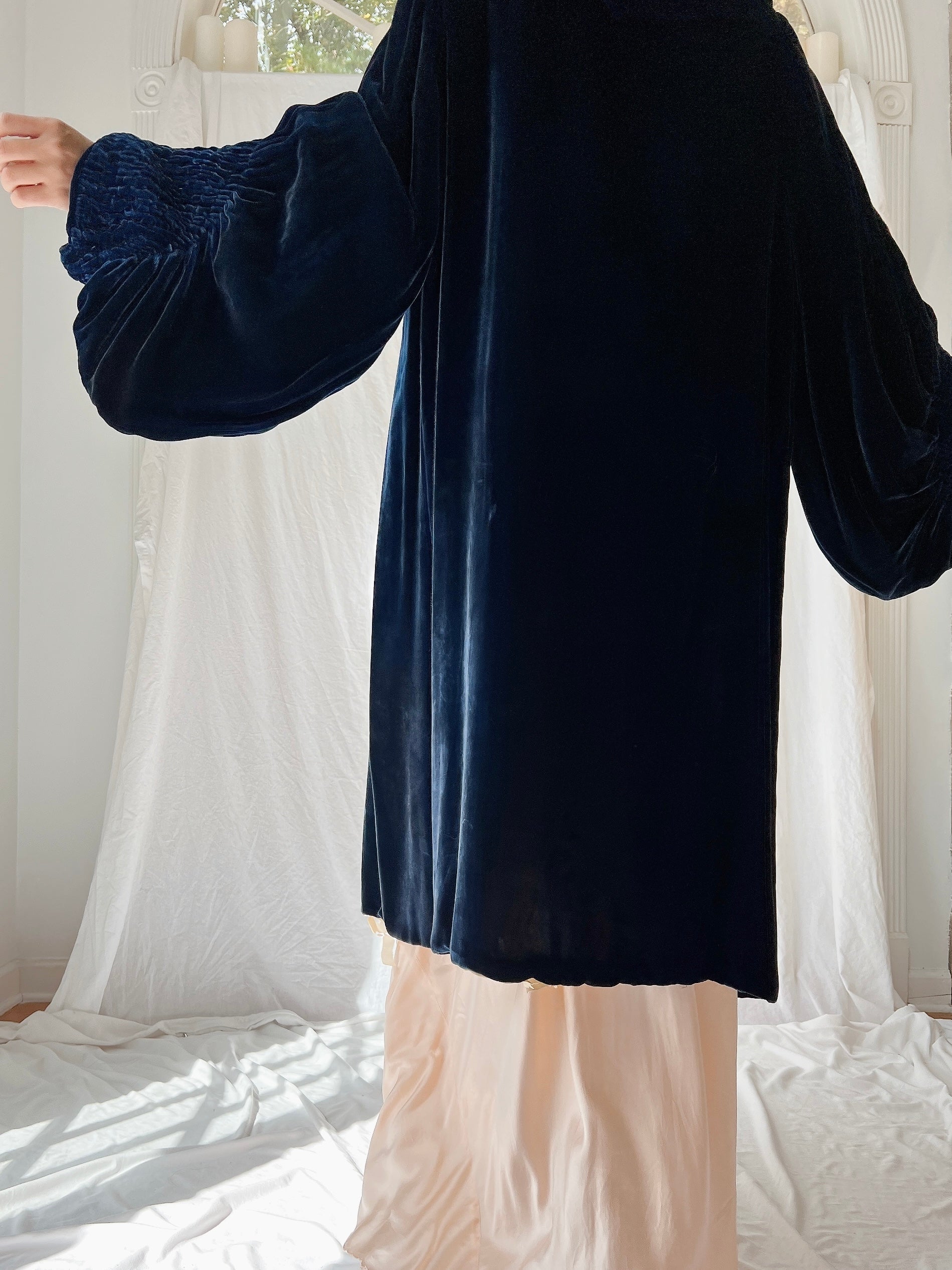 1920s Silk Velvet Coat - S/M