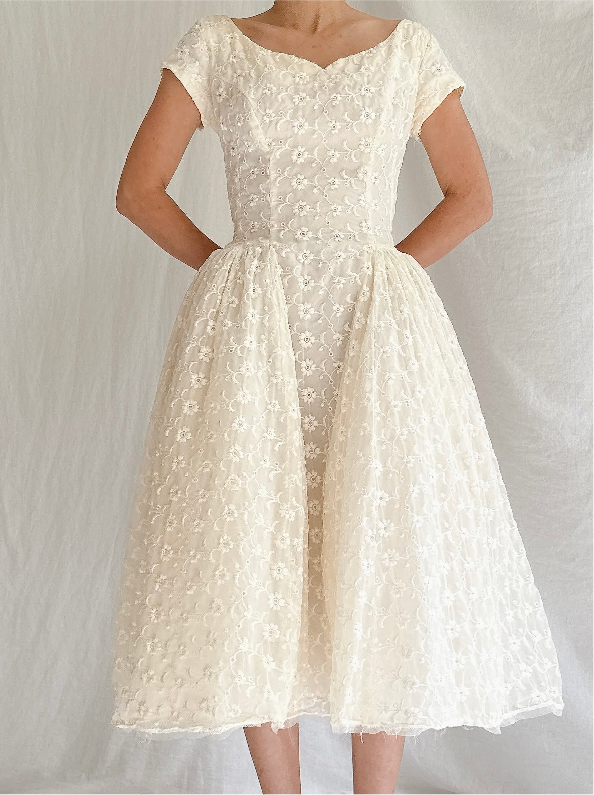 1950s Embroidered Dress - XS