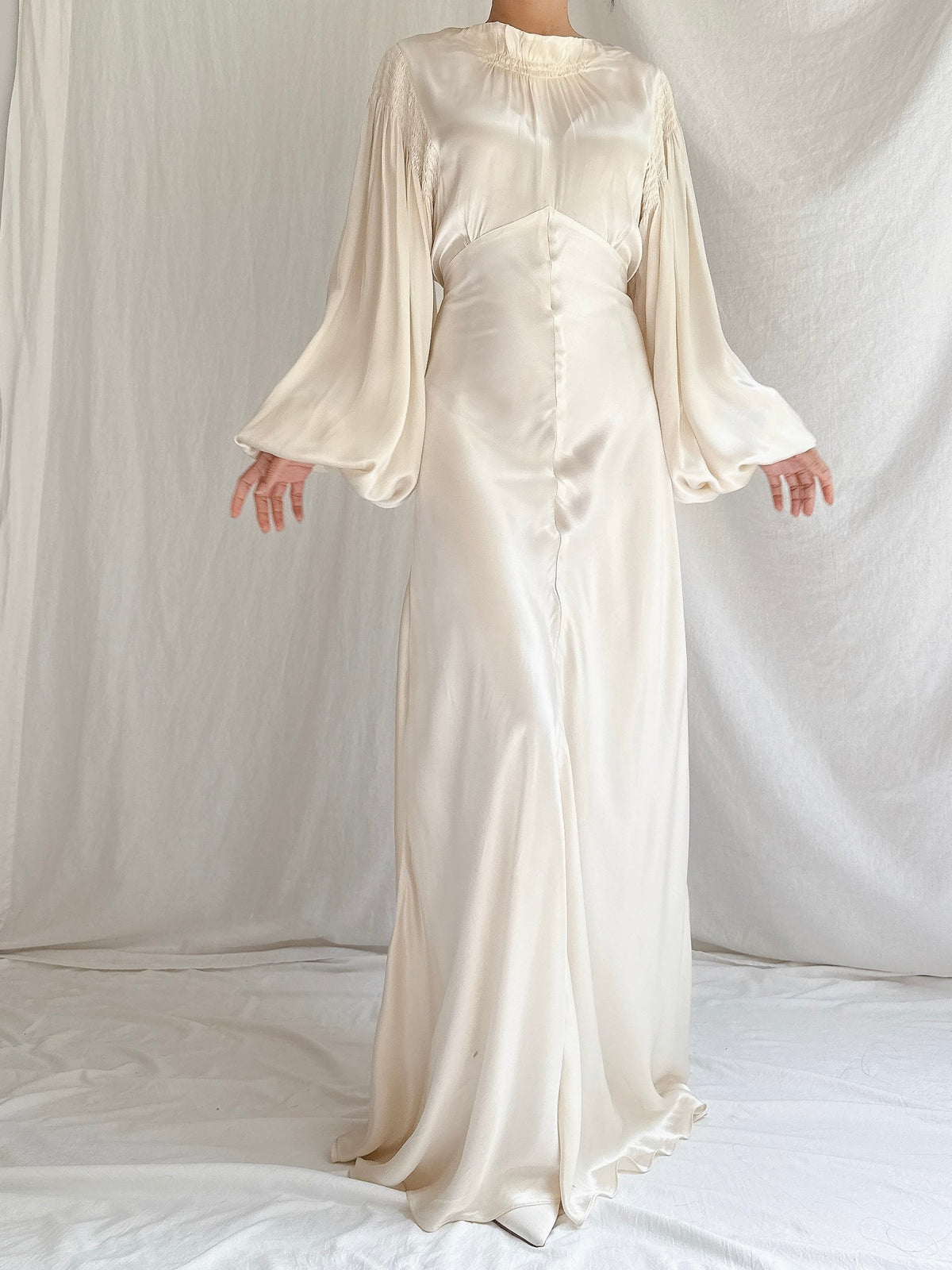 1930s Satin Balloon Sleeves Gown - S