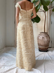 1960s Ecru Silk Ribbon Embroidered Set - M
