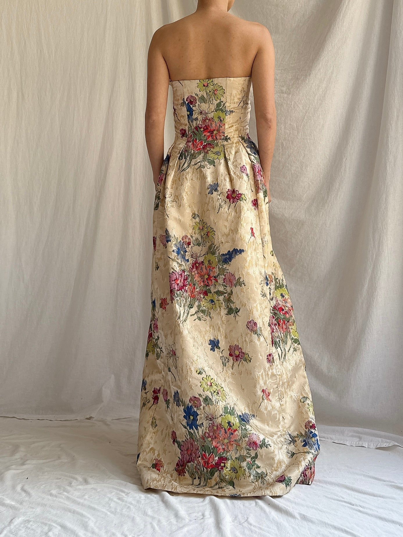 1950s Rare Silk Printed Brocade Gown - S/M