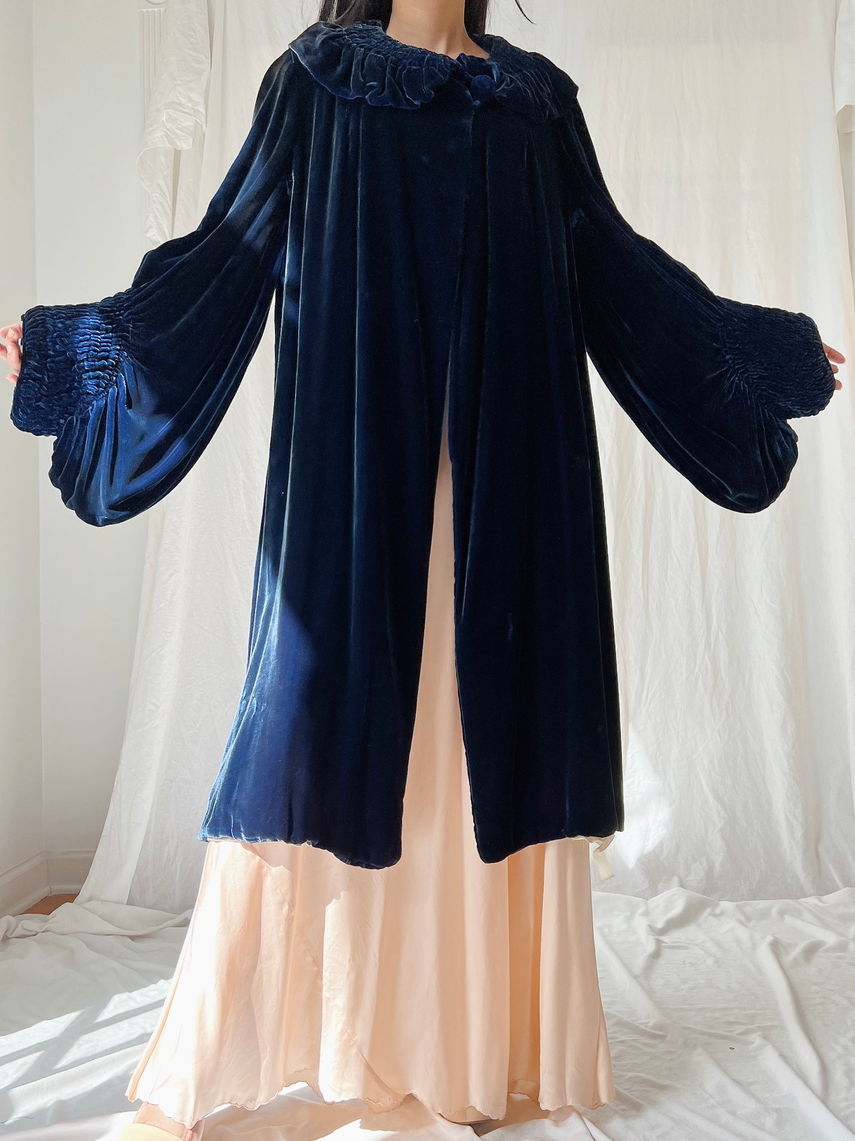 1920s Silk Velvet Coat - S/M