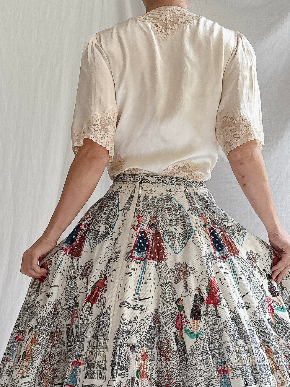 1930s Silk and Lace Top - S-M