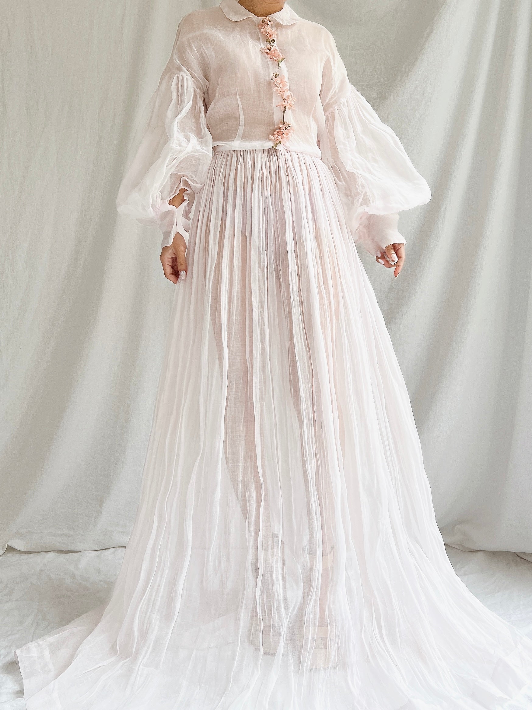 1940s Sheer Organdy Puff Sleeves Gown - M