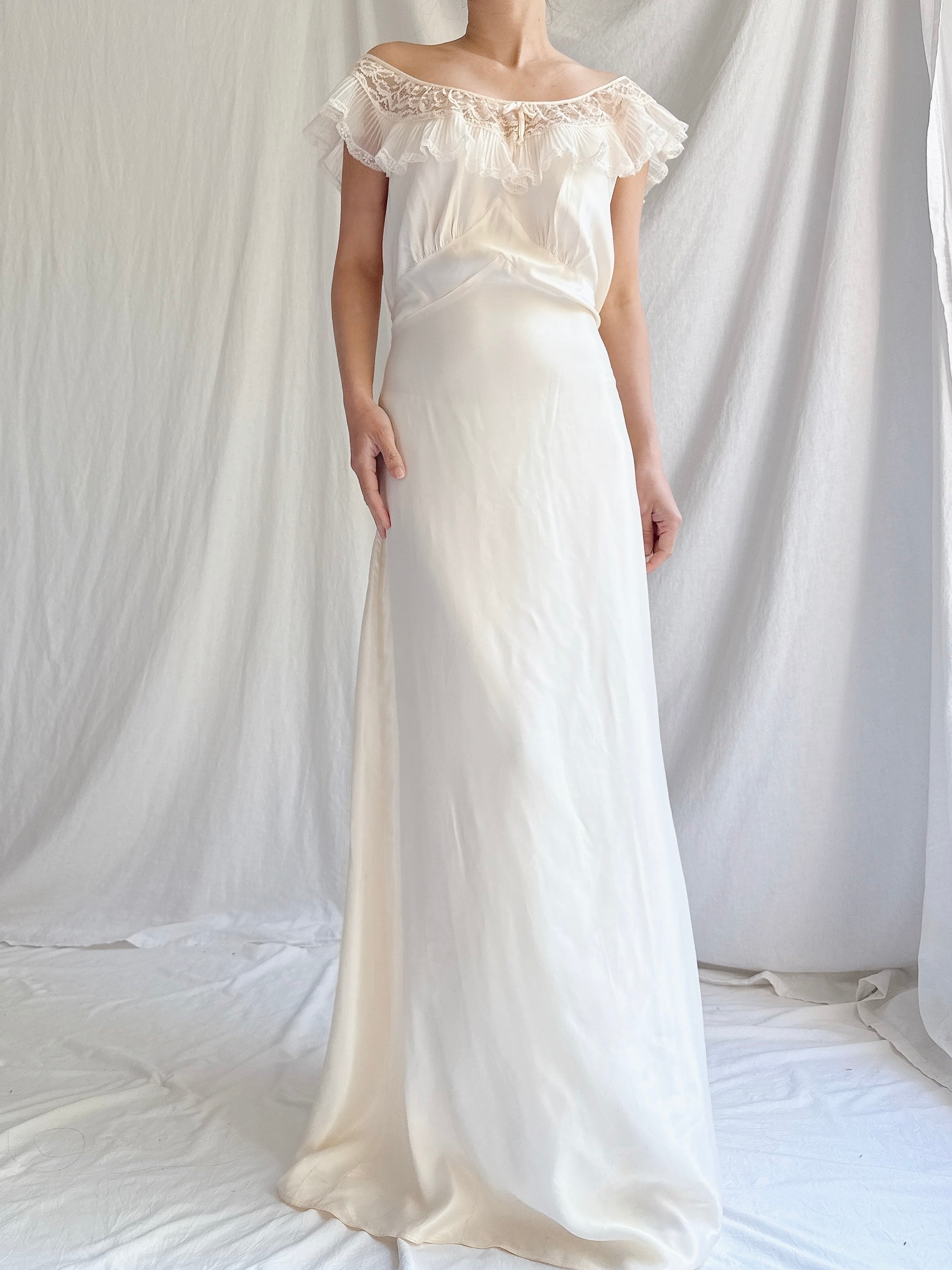 1930s Satin Wide Neck Slip Dress - M