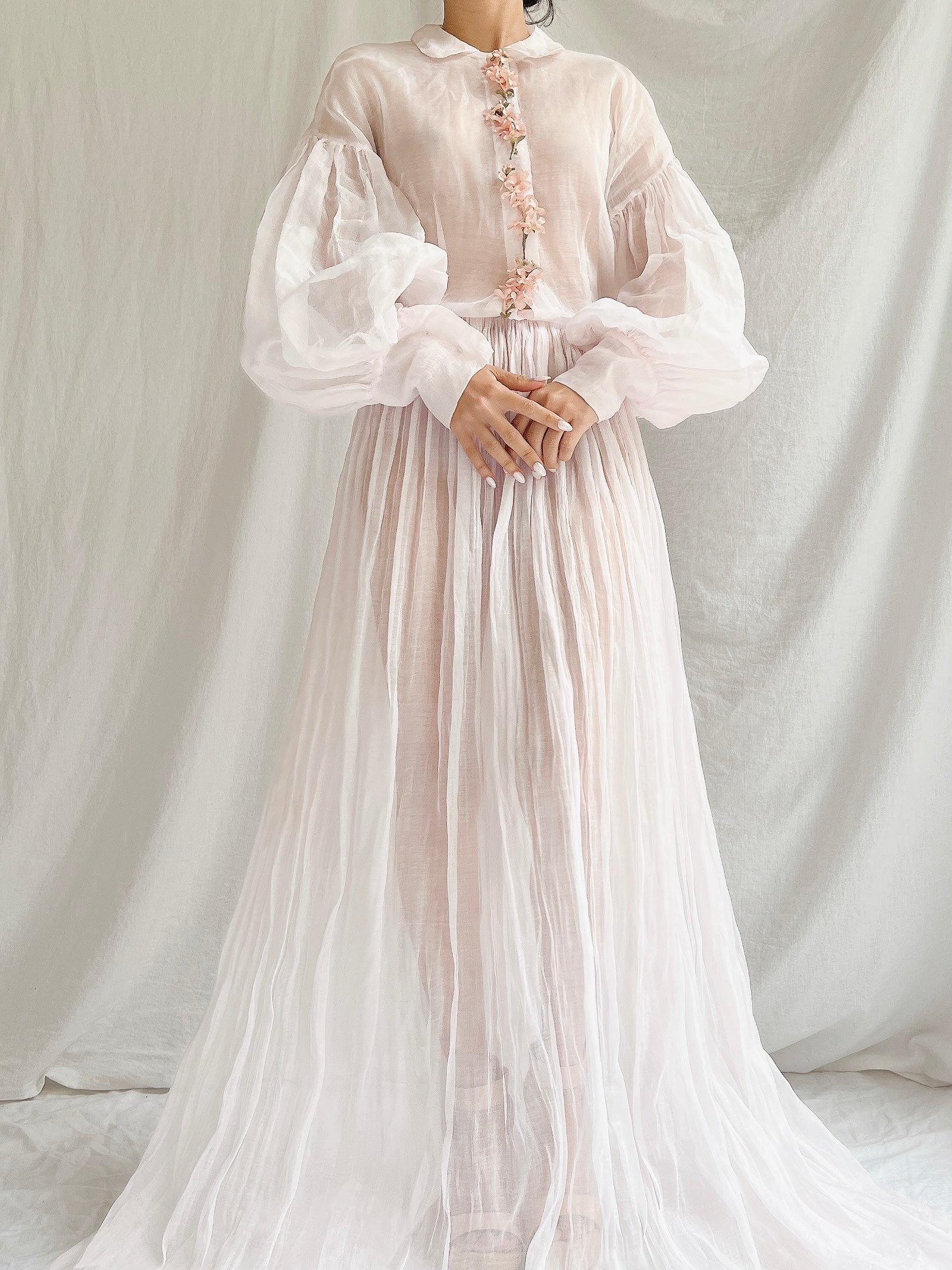 1940s Sheer Organdy Puff Sleeves Gown - M