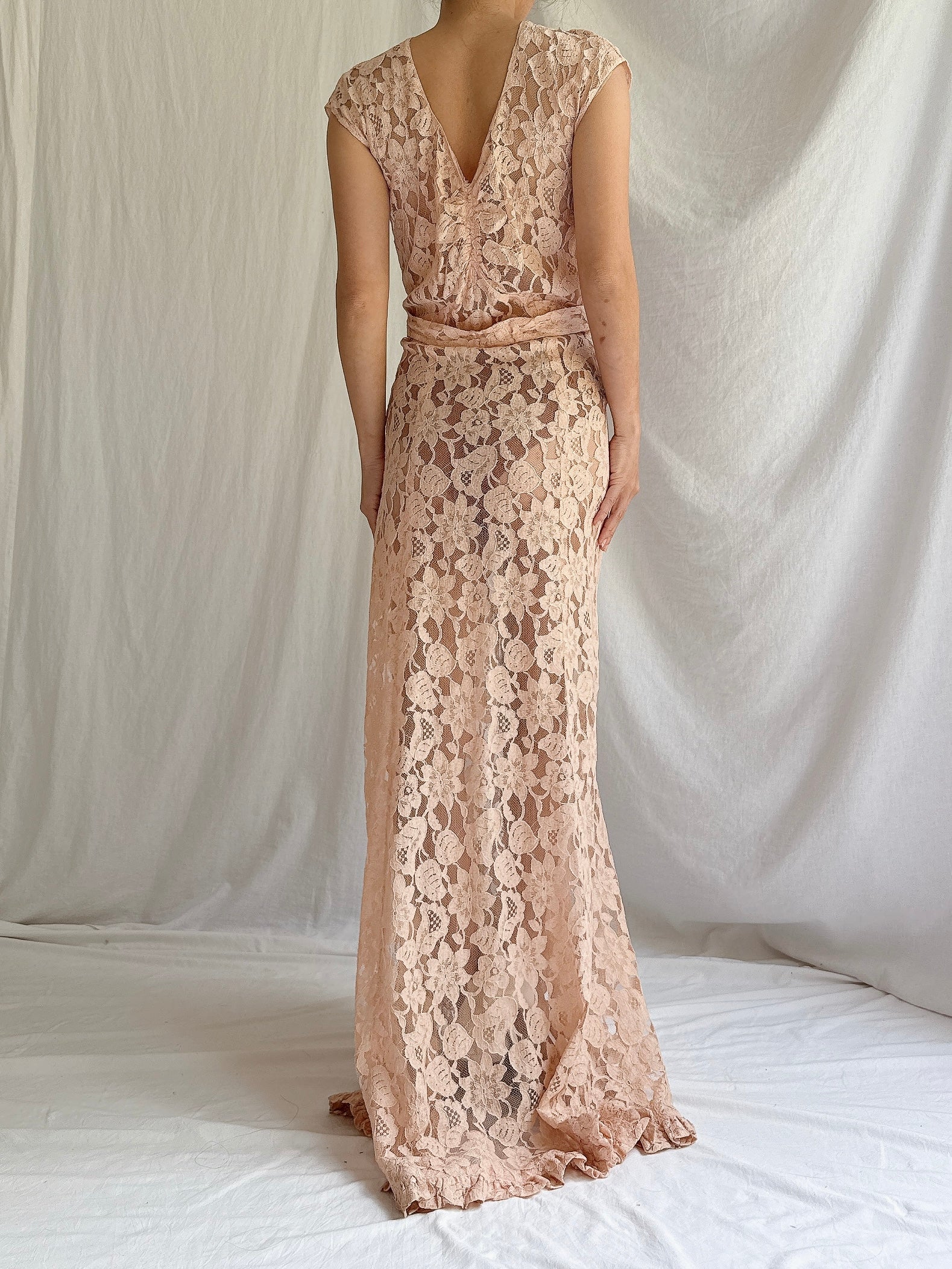 1930s Peach Lace Gown - XS/S