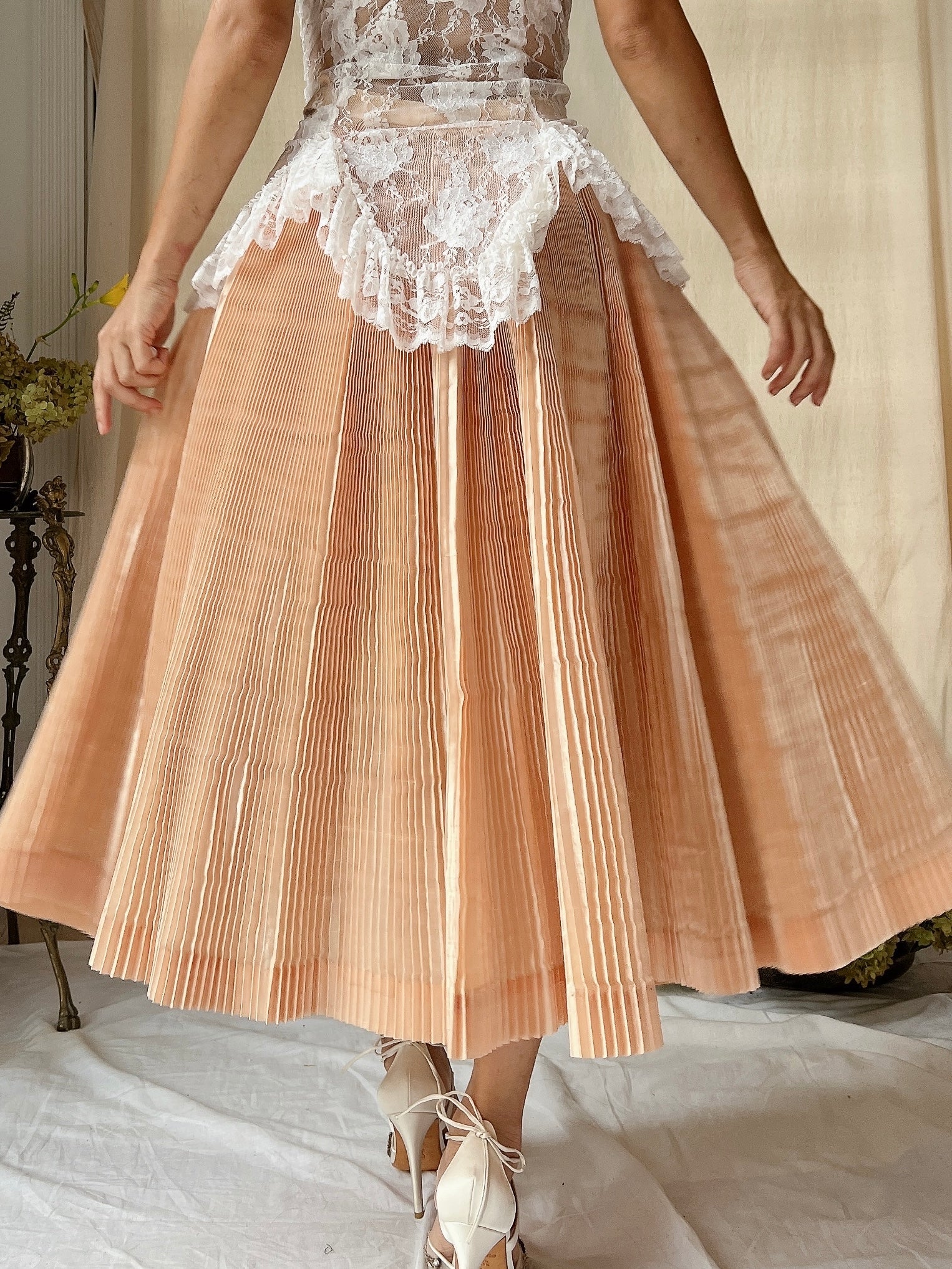 1950s Silk Pleated Skirt - XS