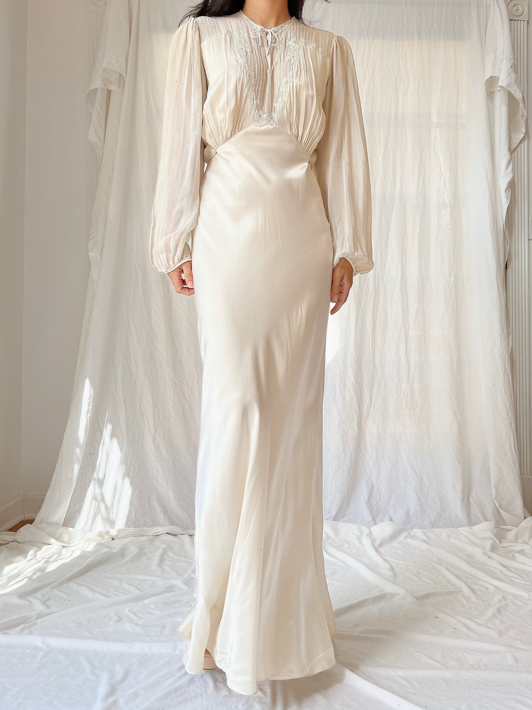 1930s Silk Satin Gown - S