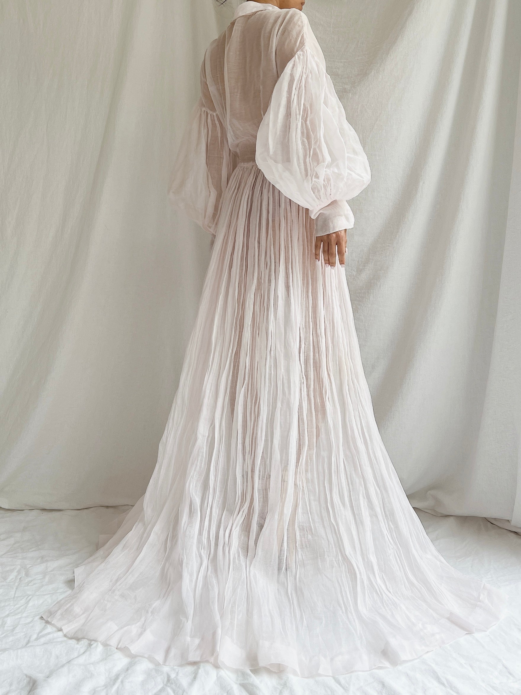 1940s Sheer Organdy Puff Sleeves Gown - M