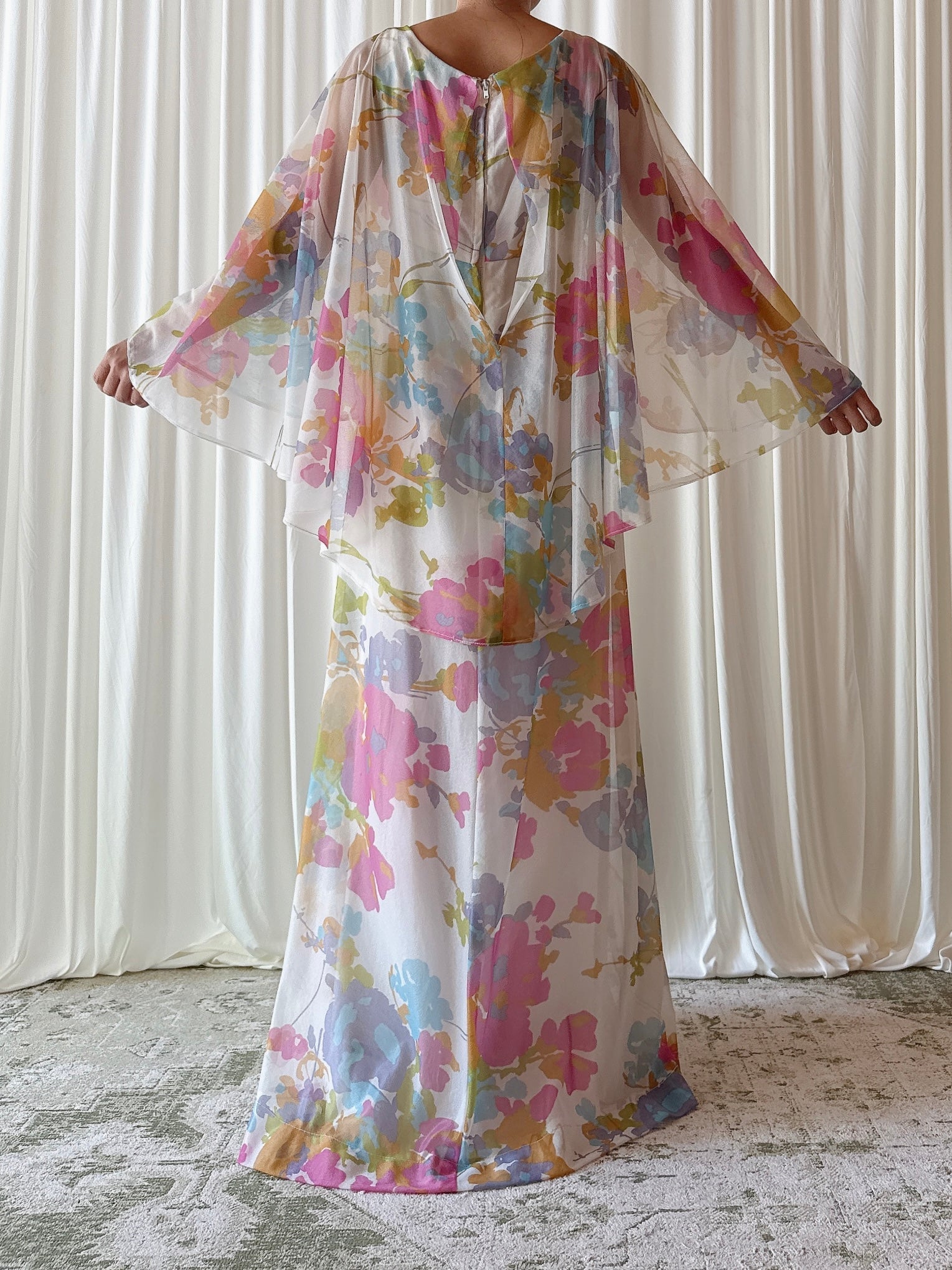 1960s Floral Tricot Dress - Size 34