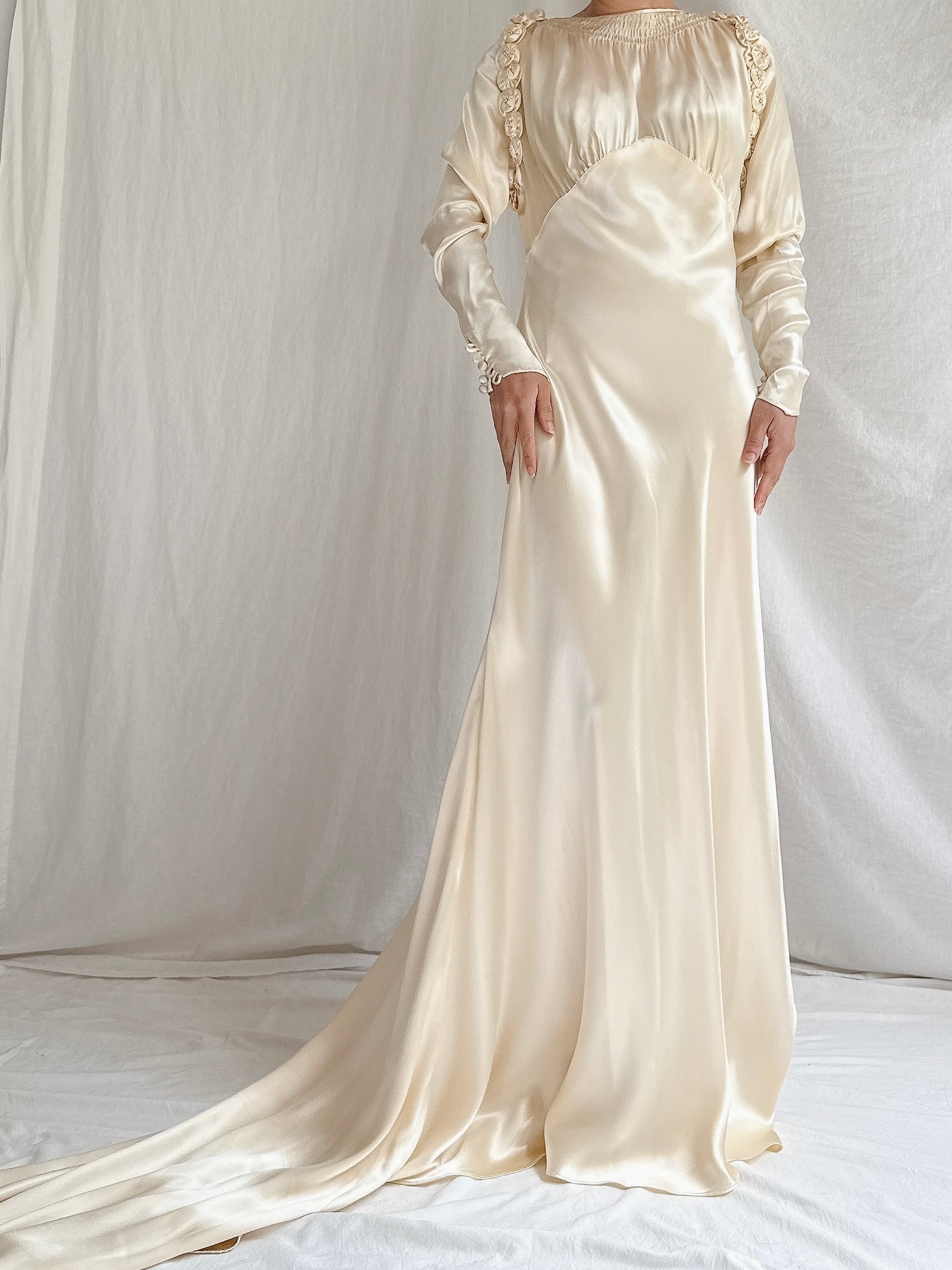 1930s Candlelight Satin Gown - S