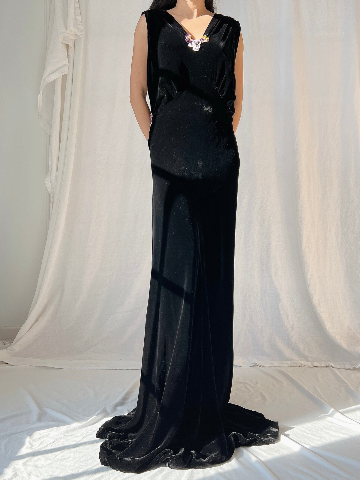 1930s Sill Velvet Gown with Pansies - M