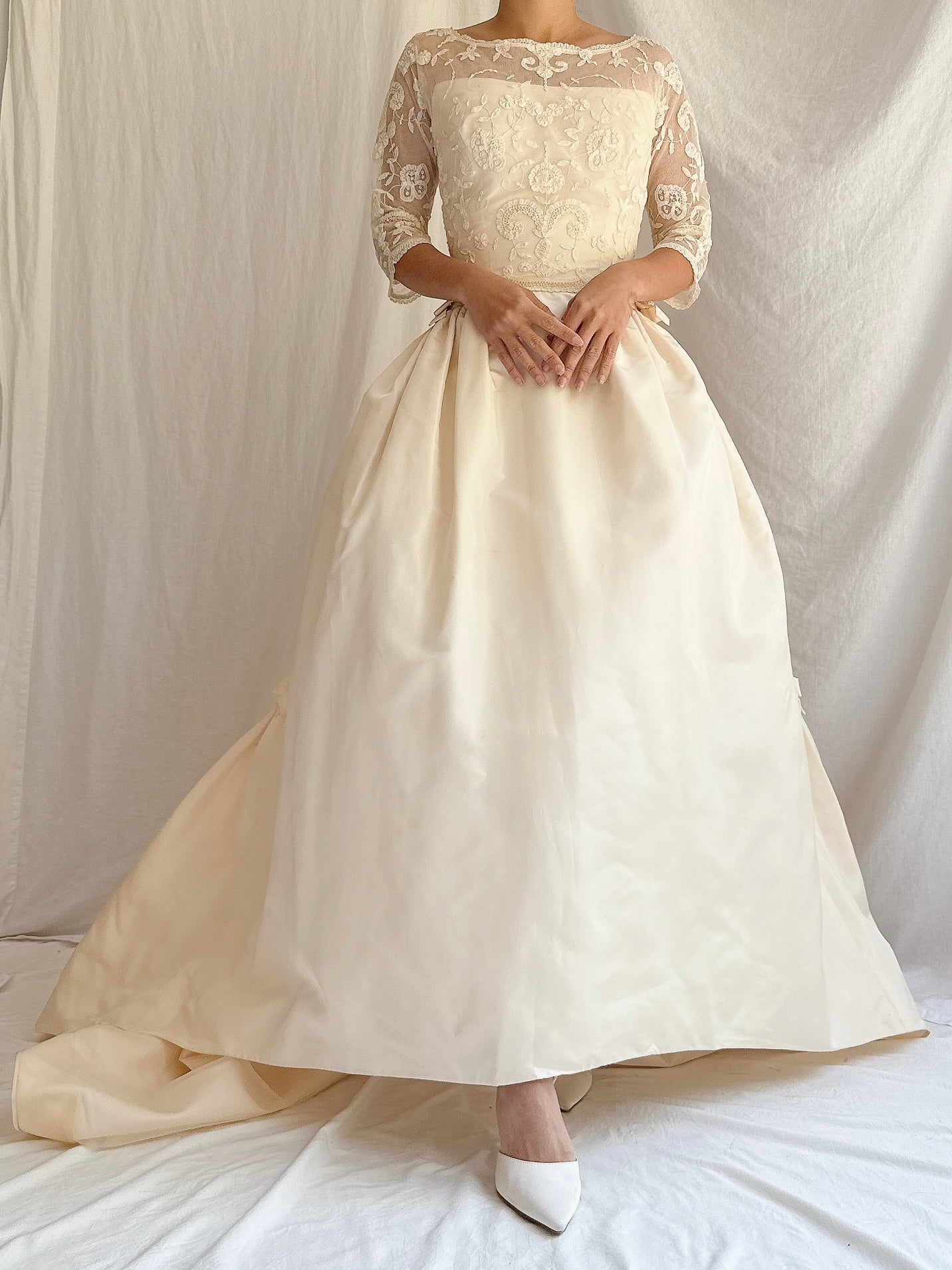 1950s Silk Taffeta Duchesse Lace Dress - XXS/00