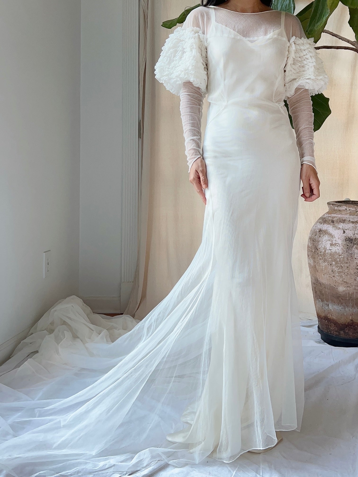 1930s Tulle Puff Sleeves Gown - XS