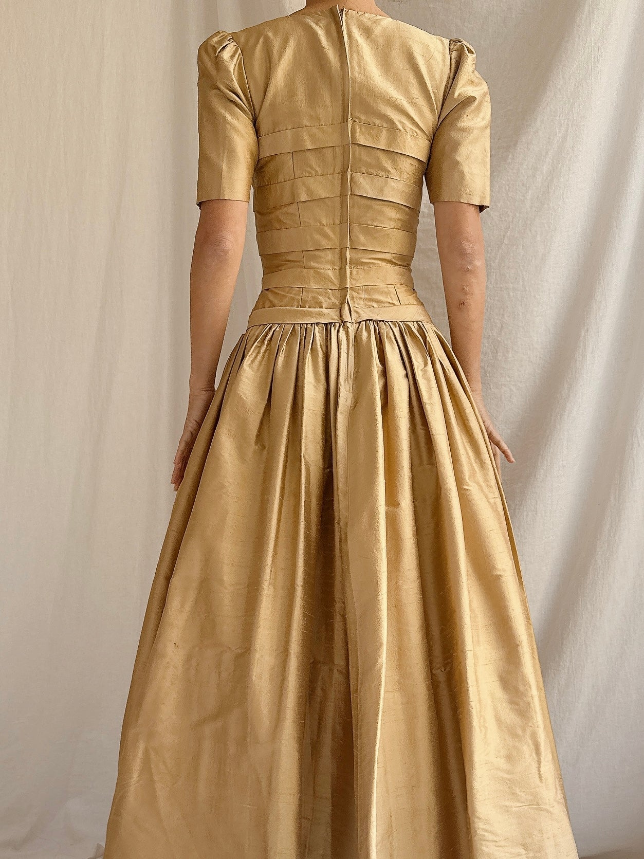 1960s Gold Dropped Waist Dress - XXS