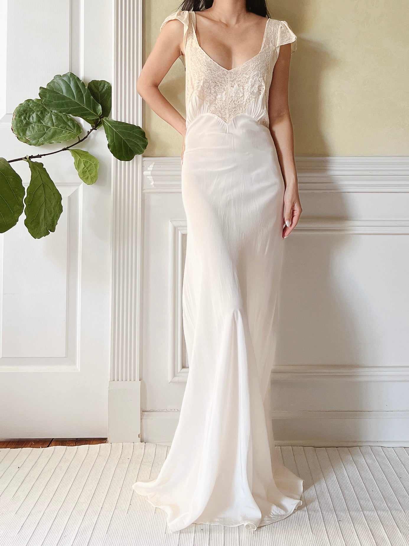 1930s Rayon Bias Slip Gown - M